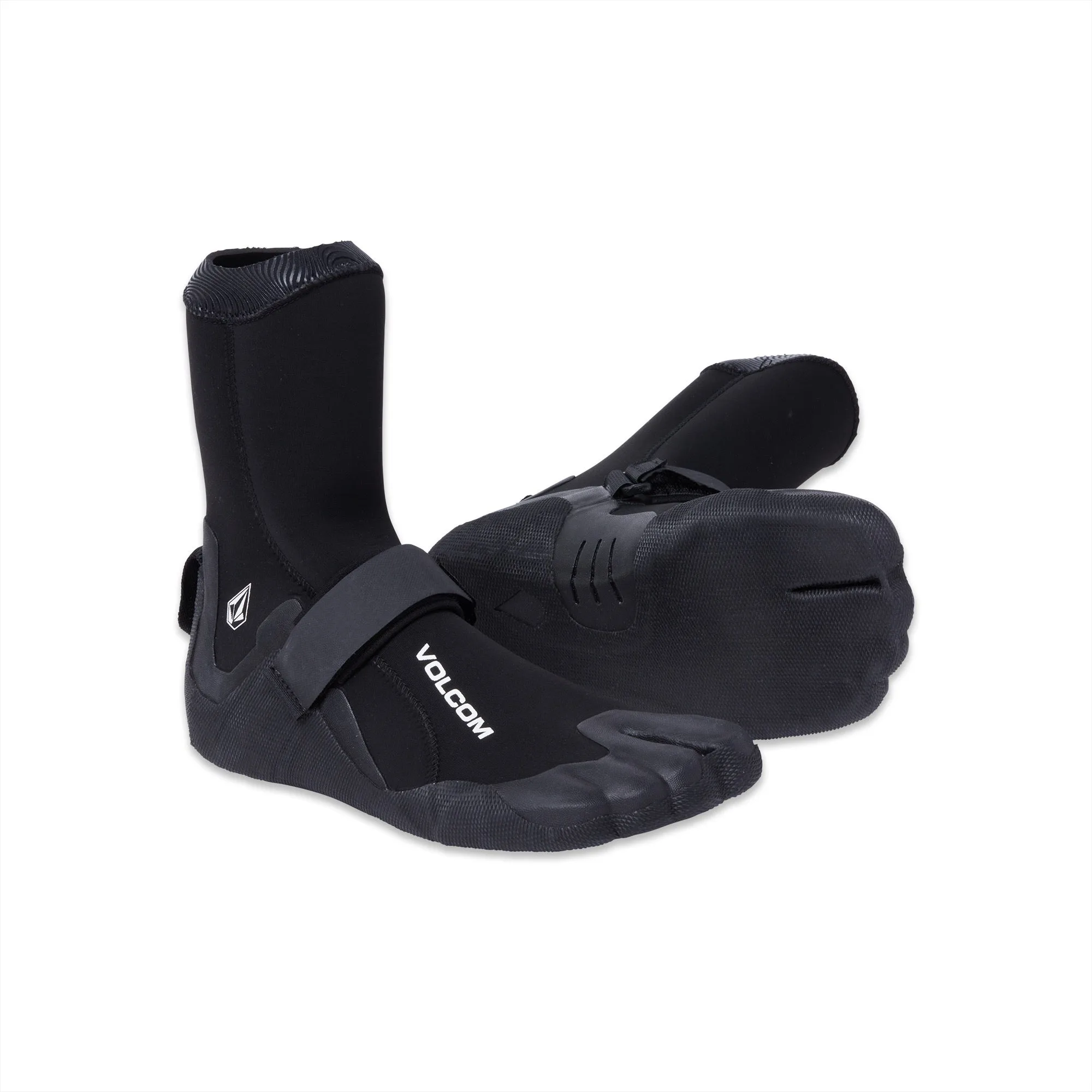 Come scegliere scarpe da surf con punta divisa per acque fredde