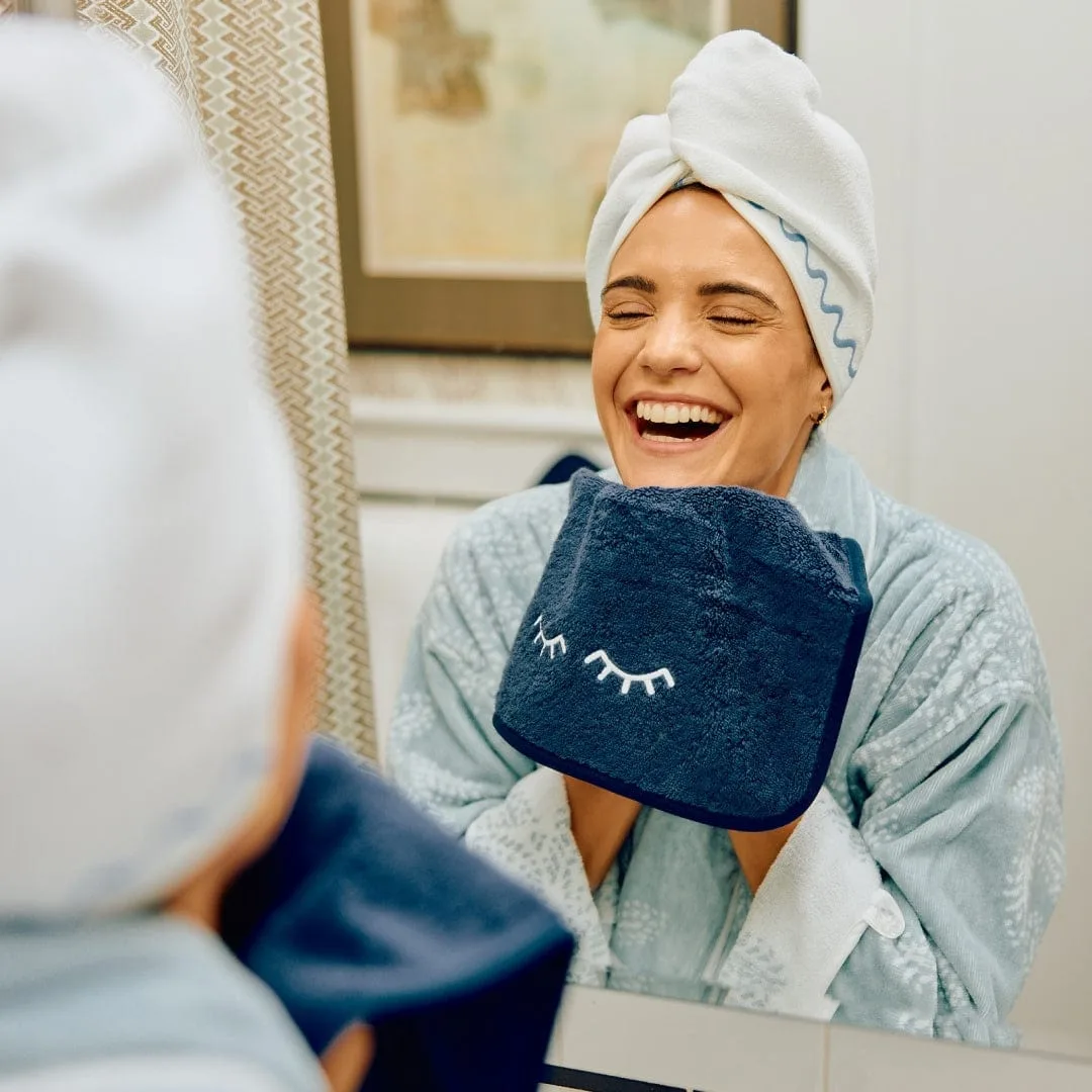 How to Clean Makeup Towels Without Stains