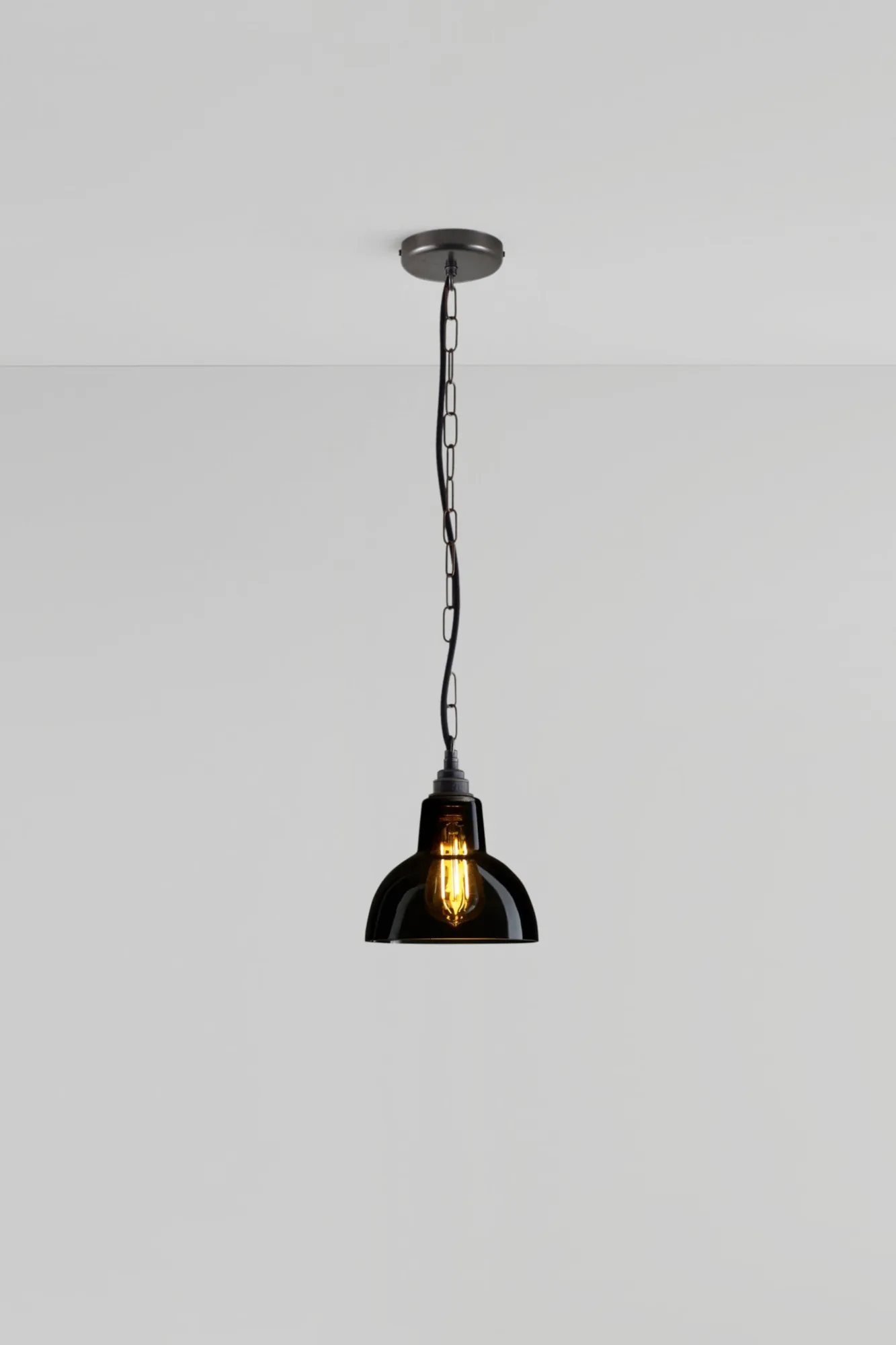 Pendant Lights vs Wall Lights: Pros and Cons for Every Room