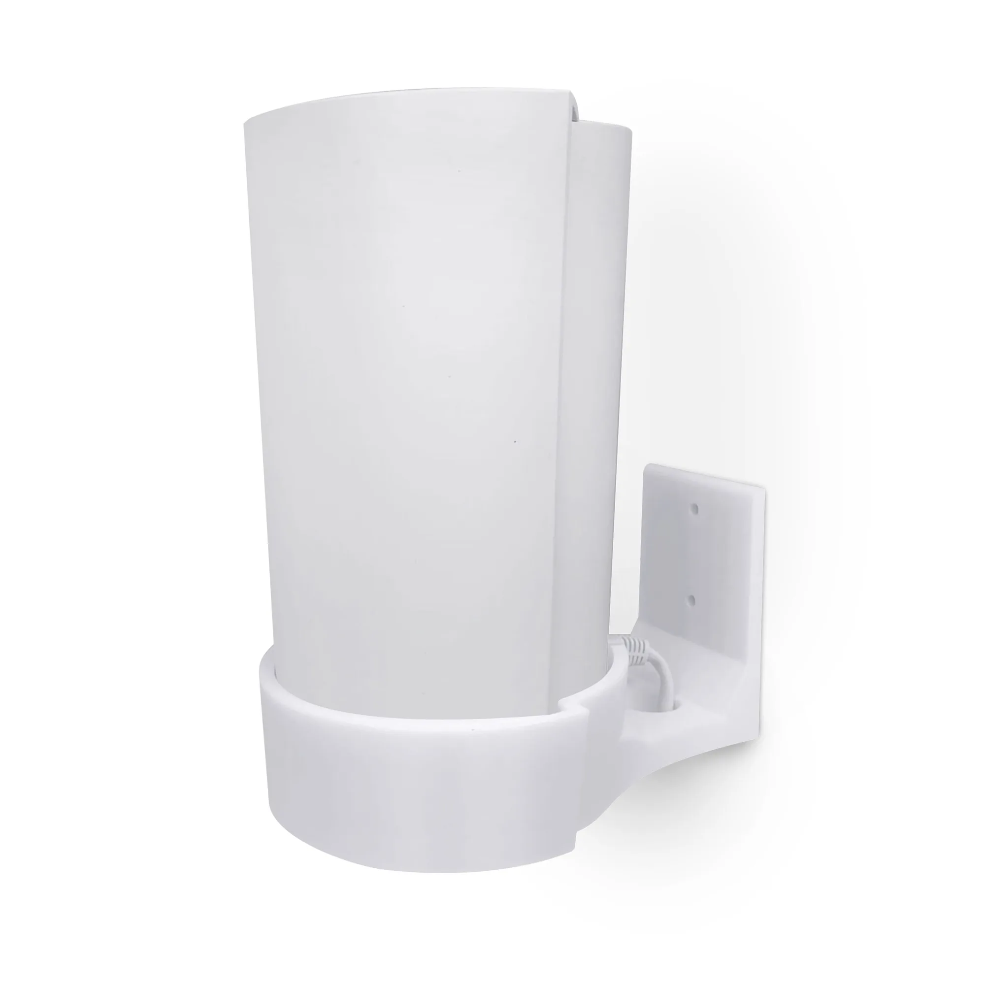 WiFiルーターを壁掛けして電波を強化