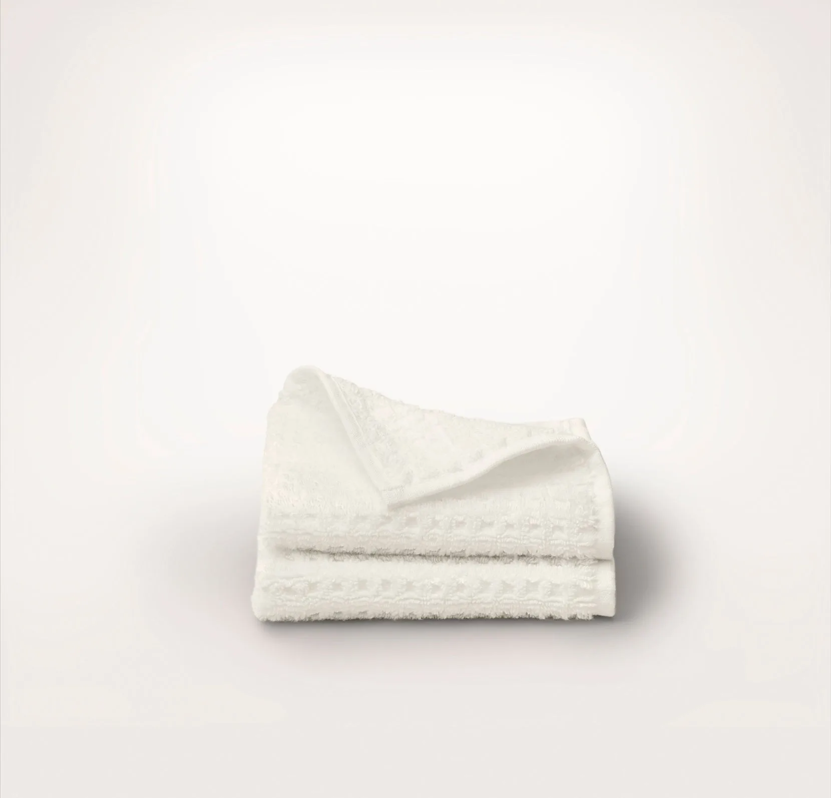 How to Choose the Perfect Bed Blanket: Weight, Material, and Style Considerations