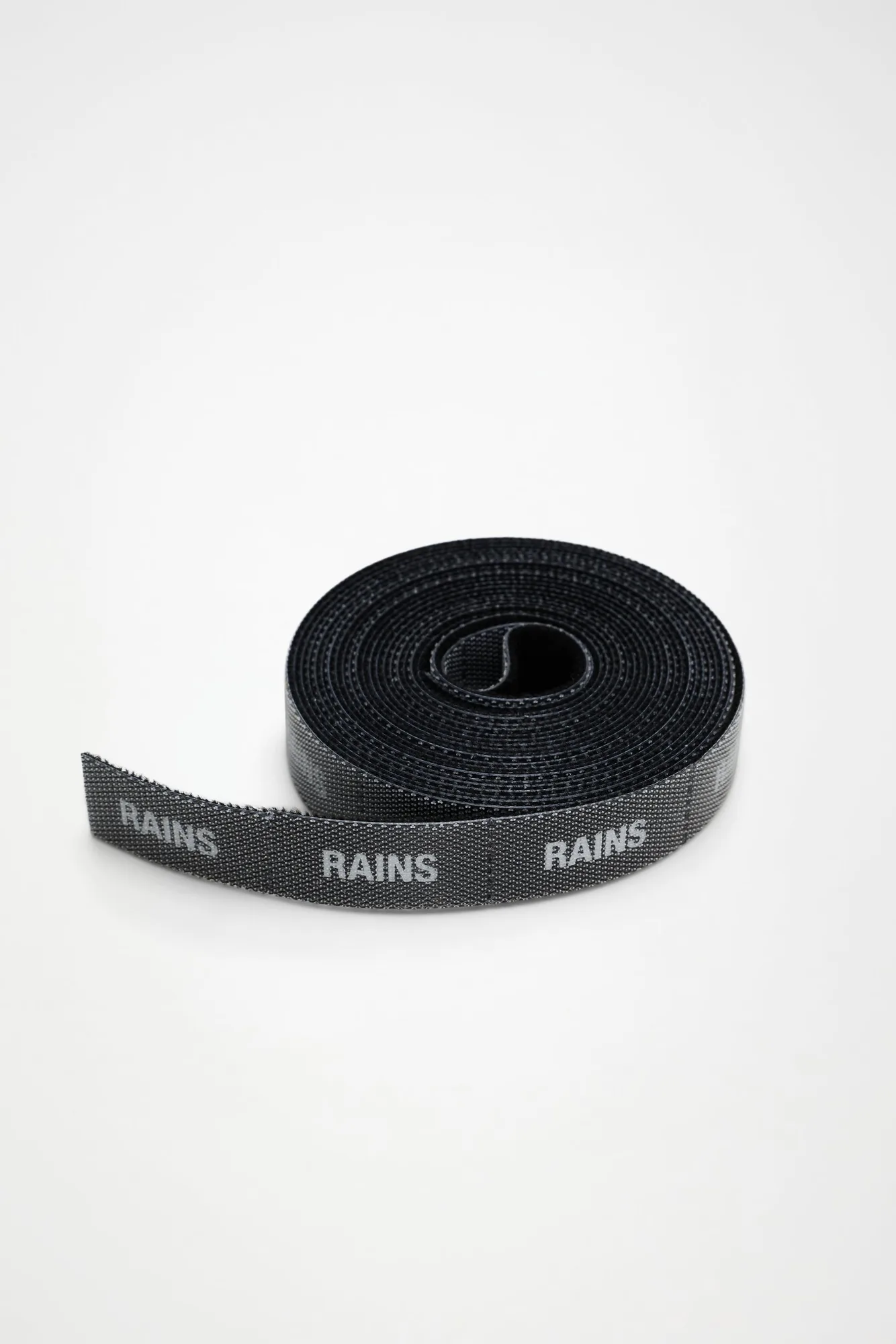 How to Use Rains Fastening Tape for Rainproofing