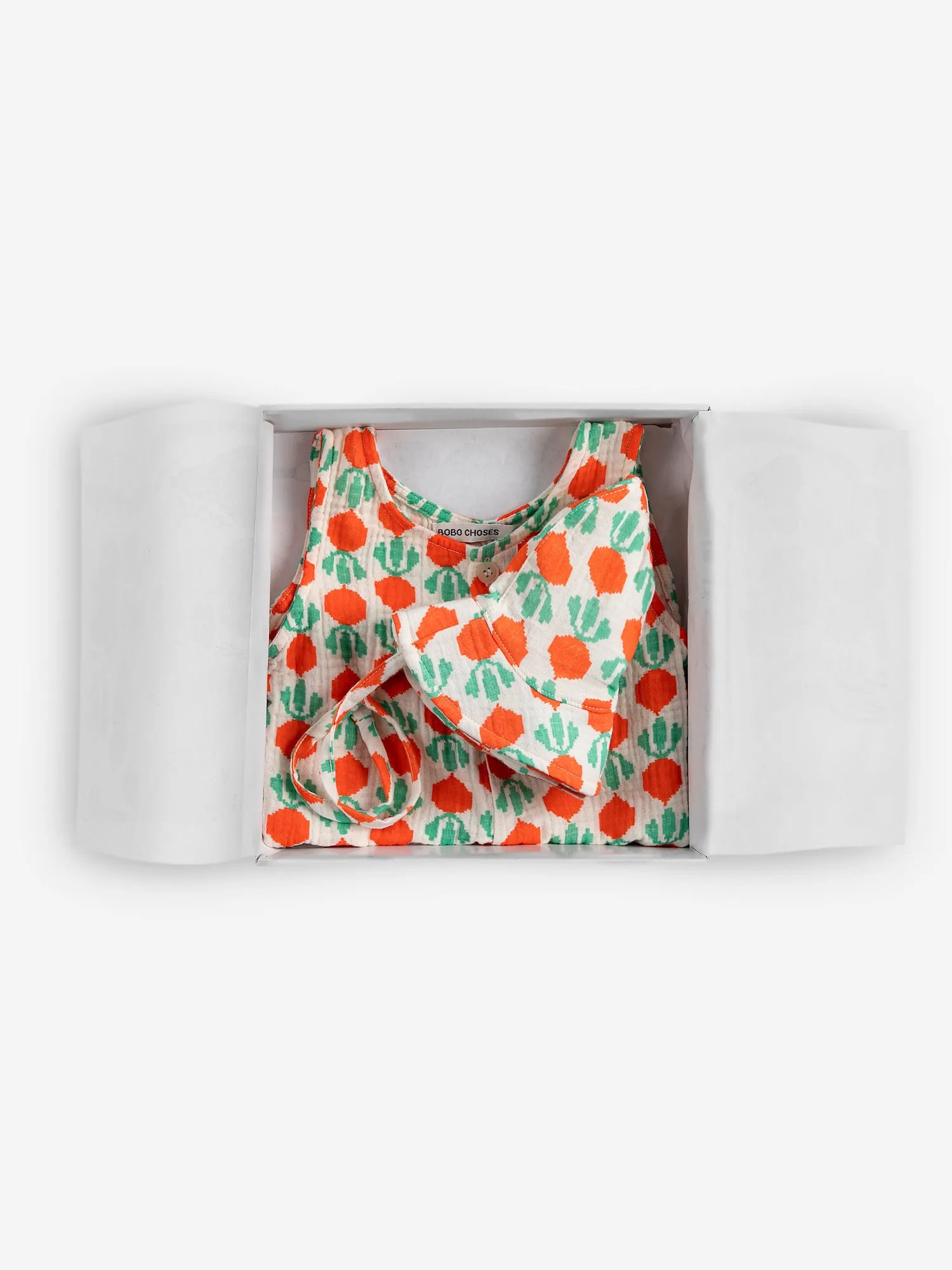 SB126AB136 Cool Radish all over woven gift set
