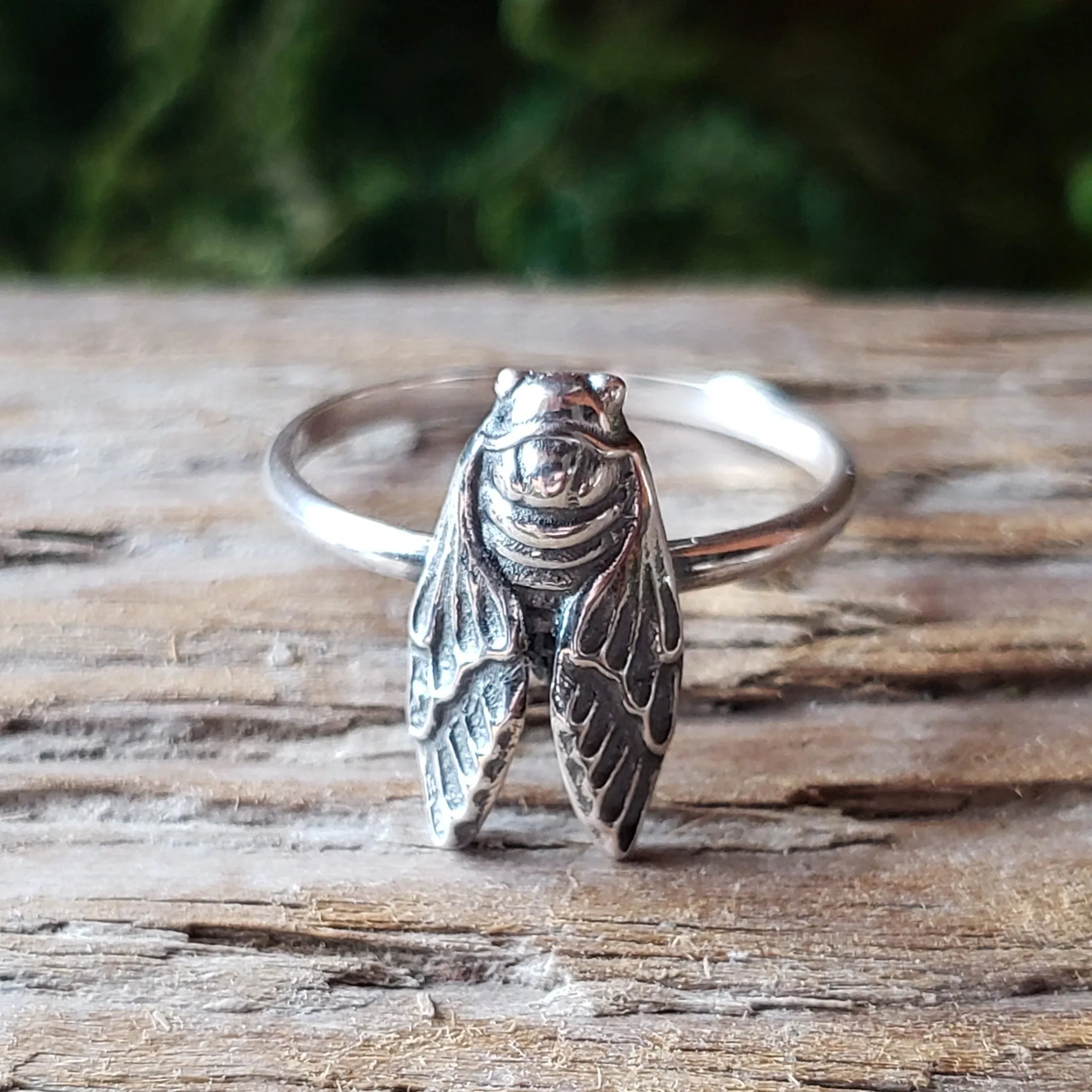 Sterling Silver vs. Brass Jewelry: Which Metal Should You Choose?