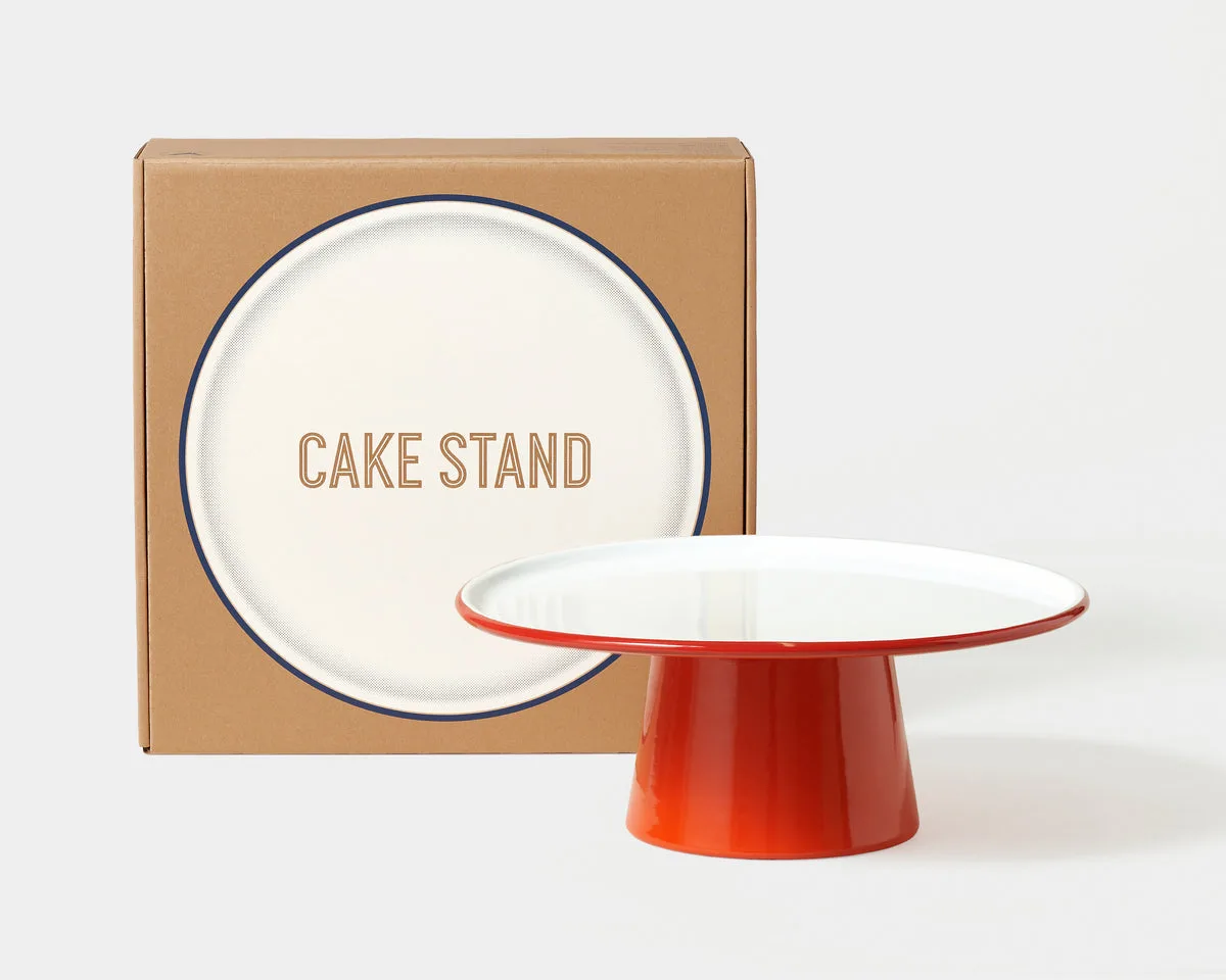 How to Use a Cake Stand for Serving and Storing Baked Goods