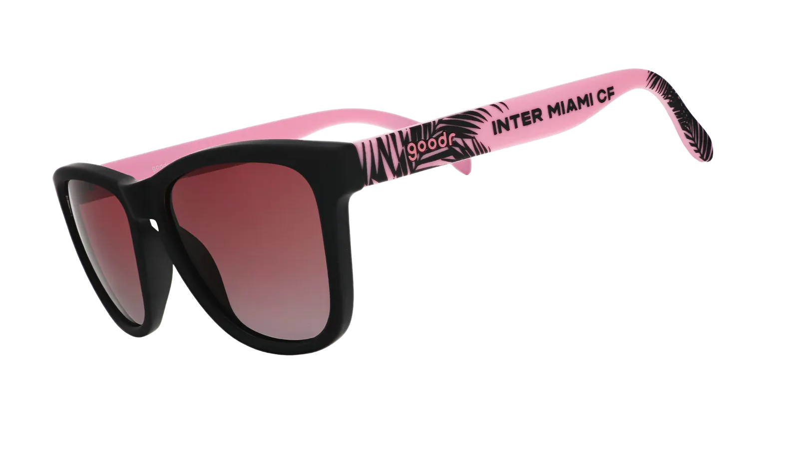 How to Match Sunglasses to Your Hair Color: Styling Tips for a Coordinated Look