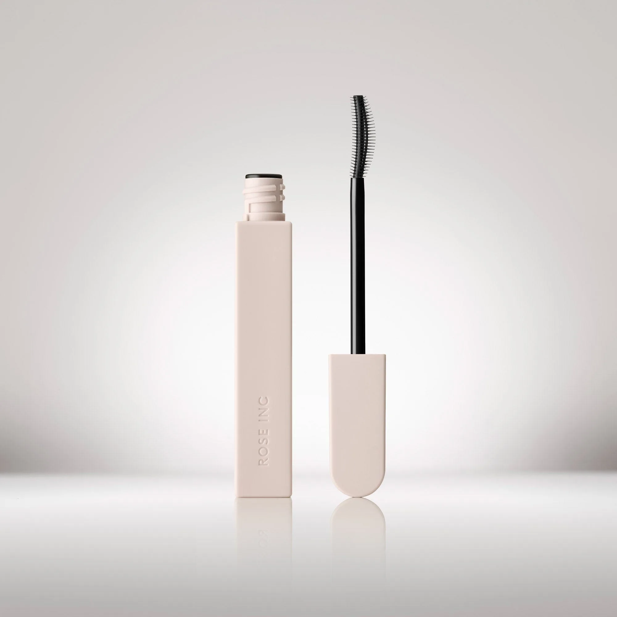 Máscara Lash Lift vs gel de cejas: Consejos de maquillaje dual para ojos