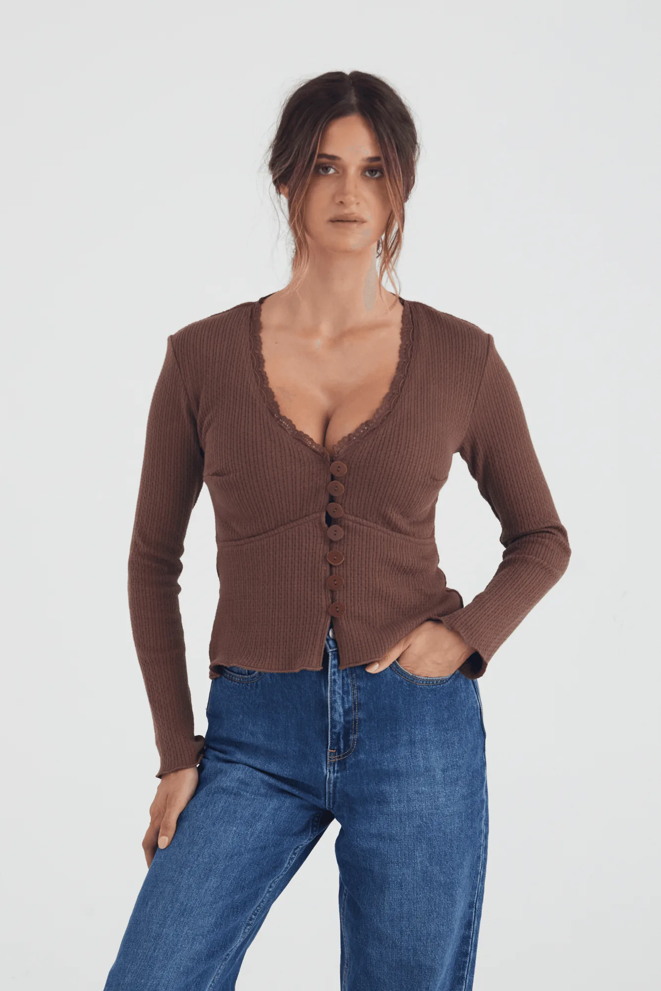 Iris Cardigan vs. Frenchie Top: Welche D+ Lage gewinnt?