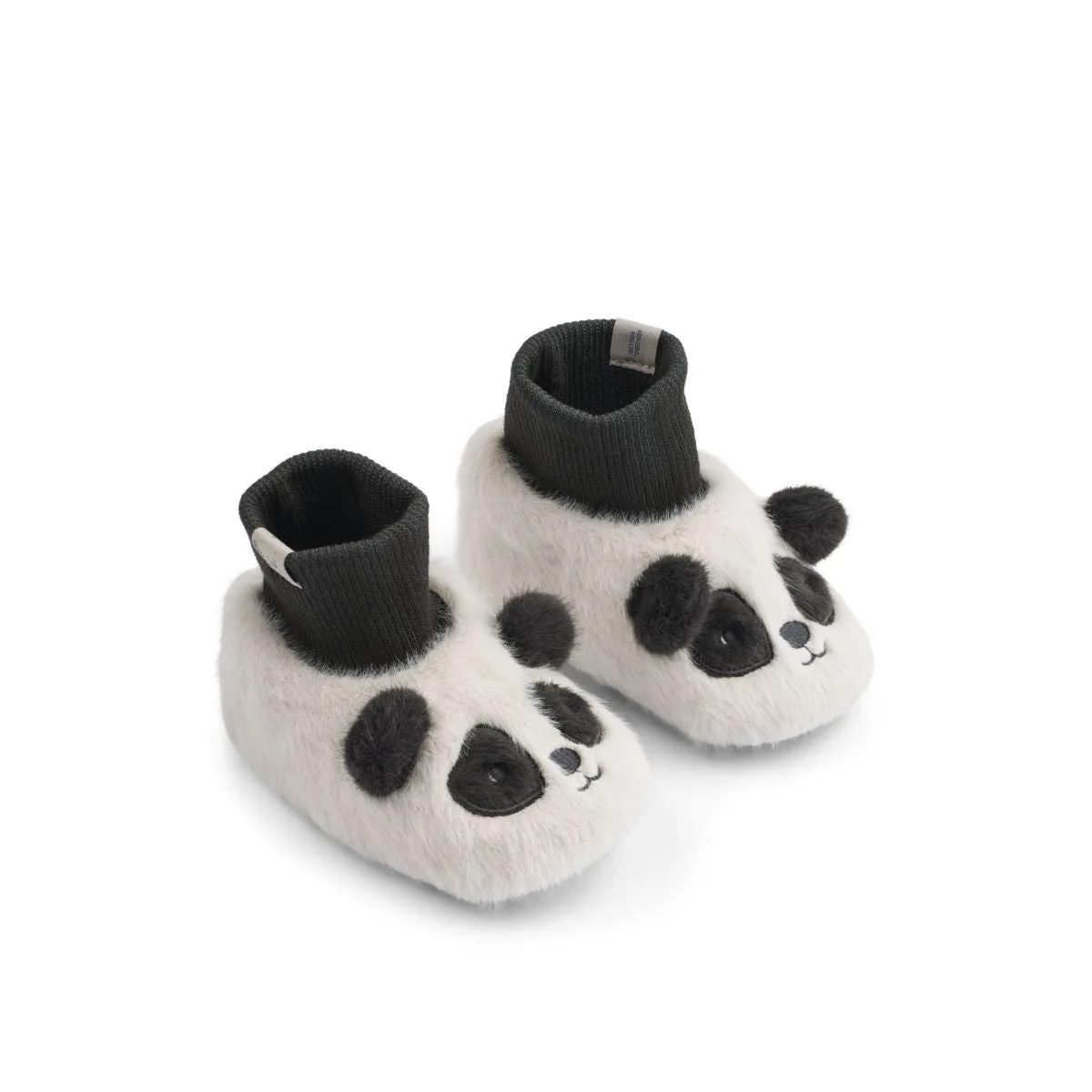 How to Choose Indoor Slippers for Kids