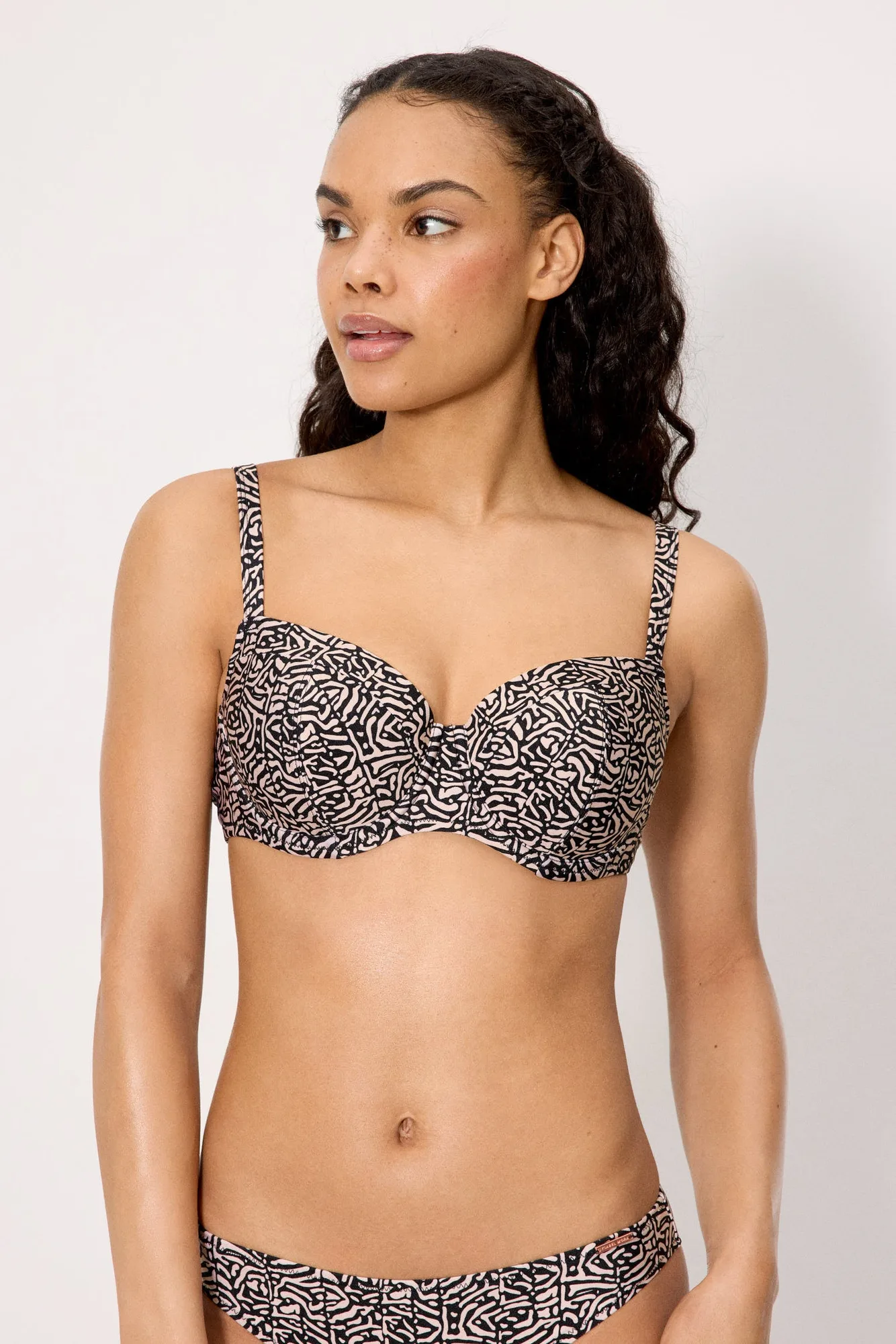 Top bikini estampado con aro con relleno con brillo copa C