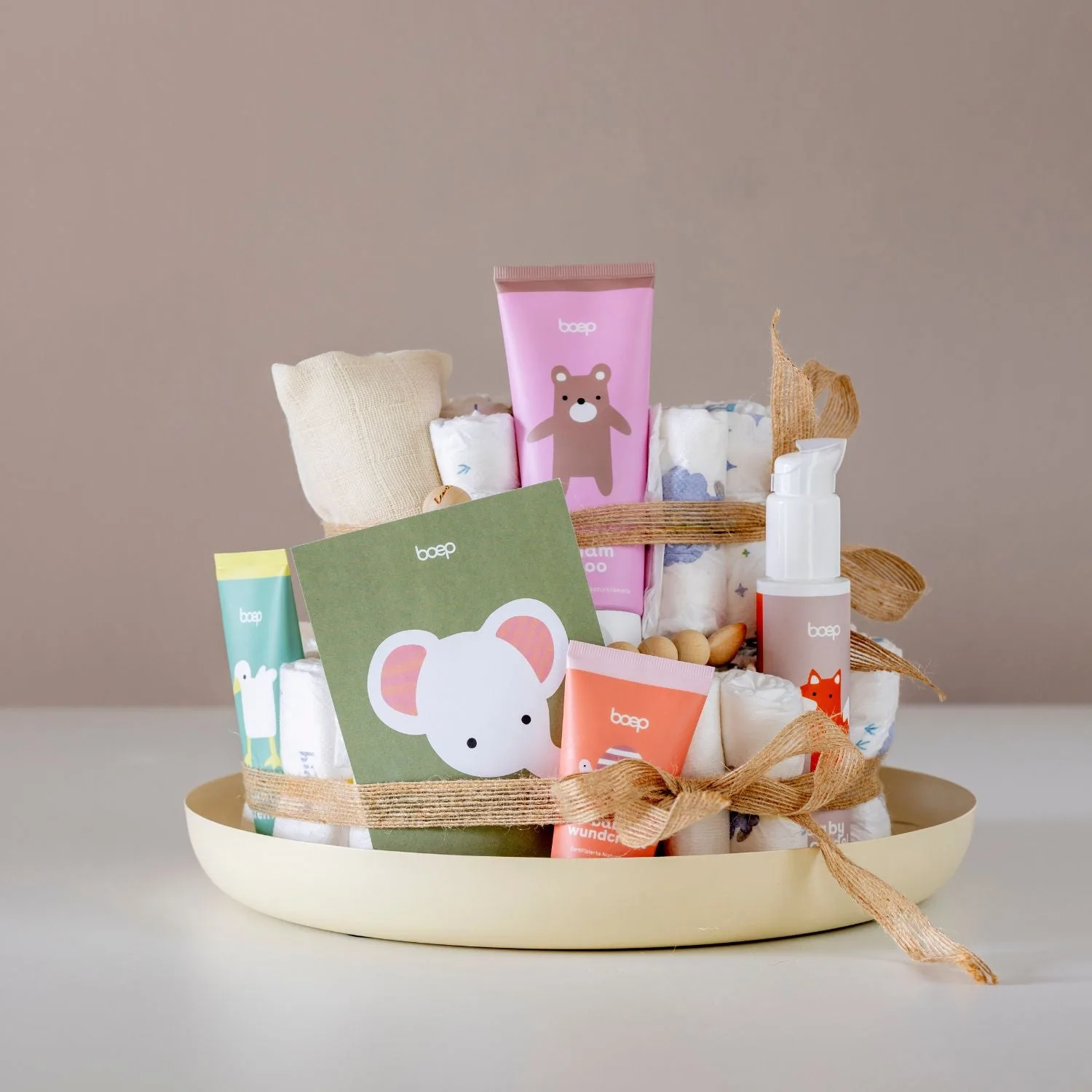 So basteln Sie ein Windeltorte-DIY-Set für die Babyparty
