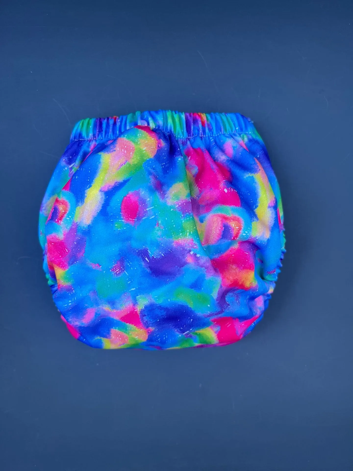 Watercolors NB AIO: Przewodnik po pieluchach tetrowych dla noworodków