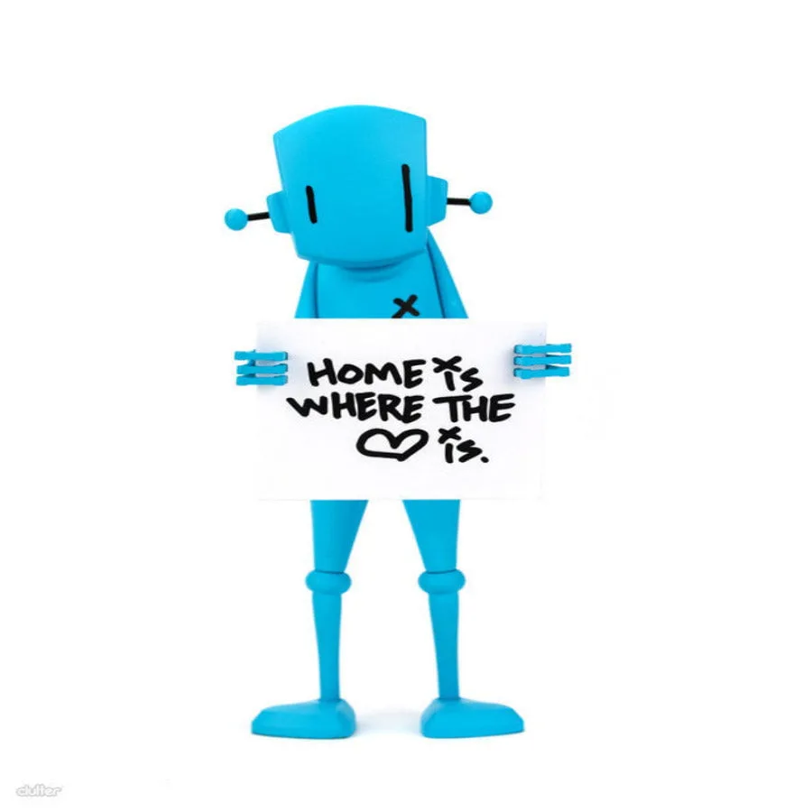 Chris RWK Blue Robot: Home Is Where The Heart Is -hahmo-opas