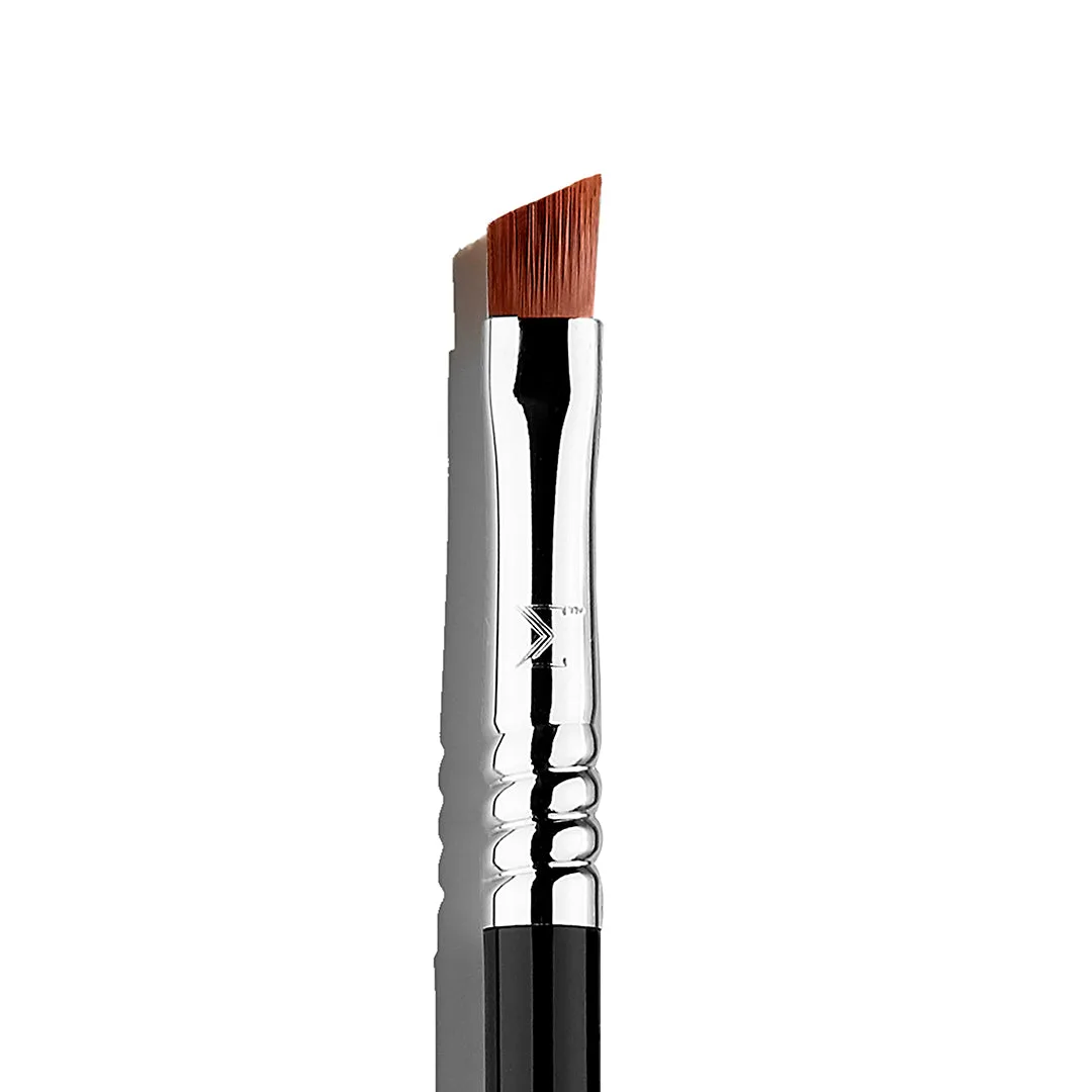 How to Create a Smoky Eye with Sigma Eye Brushes: E45, E27, and E65
