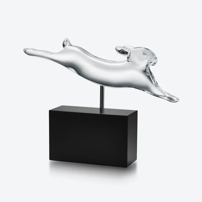 Baccarat Buddha Figurine vs. Pompon Rabbit: Which Crystal Figurine Should You Collect?