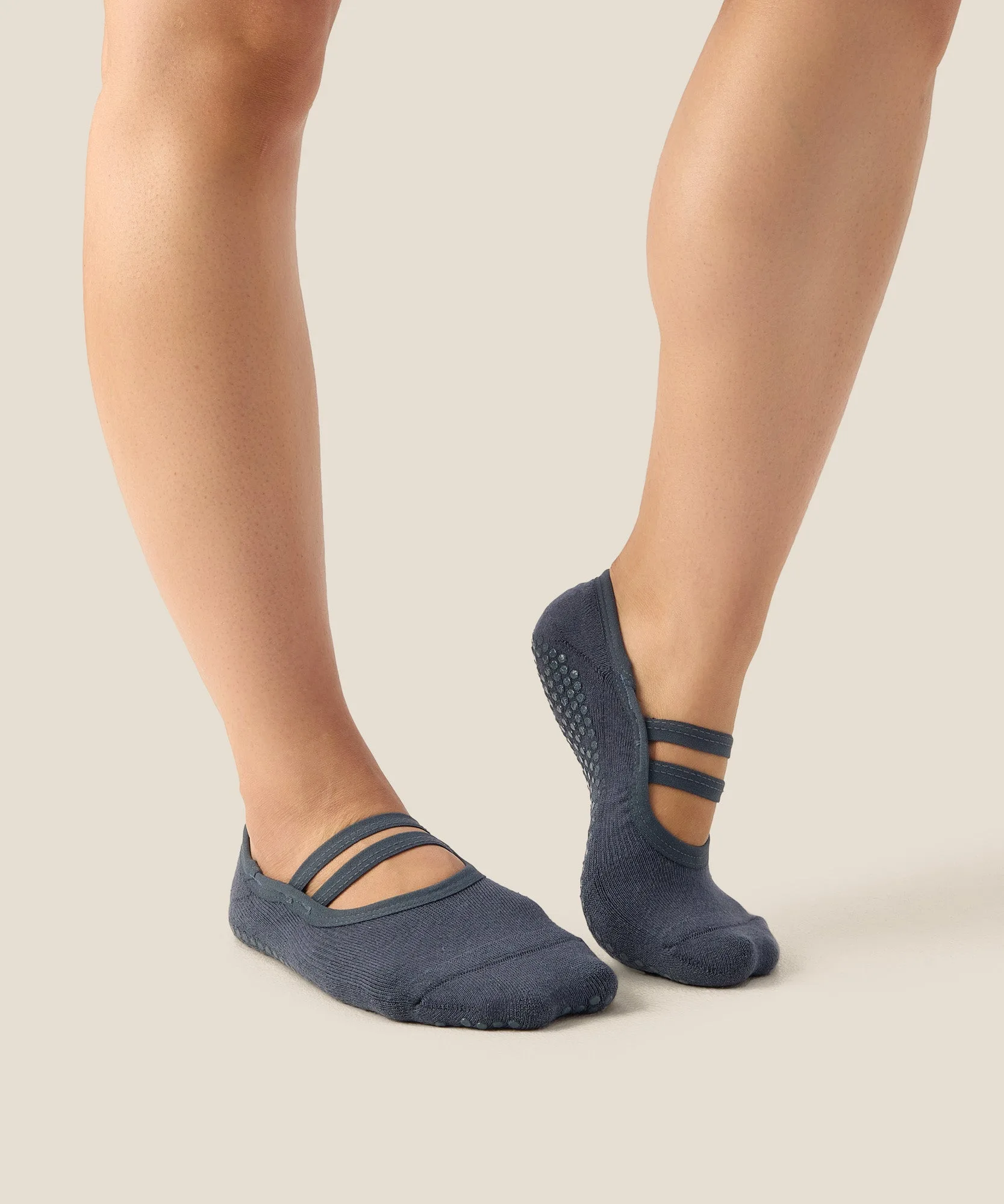 Ballet Grip Socks vs Crew Grip Socks: Key Differences