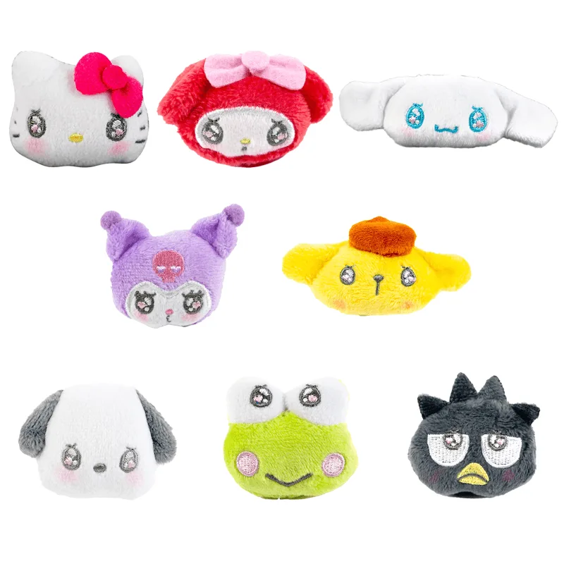 Bague en peluche Sanrio cœurs dans les yeux