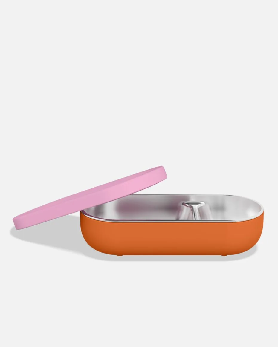 Silicone vs. Wooden Toys: Which Is Better for Your Toddler's Development?
