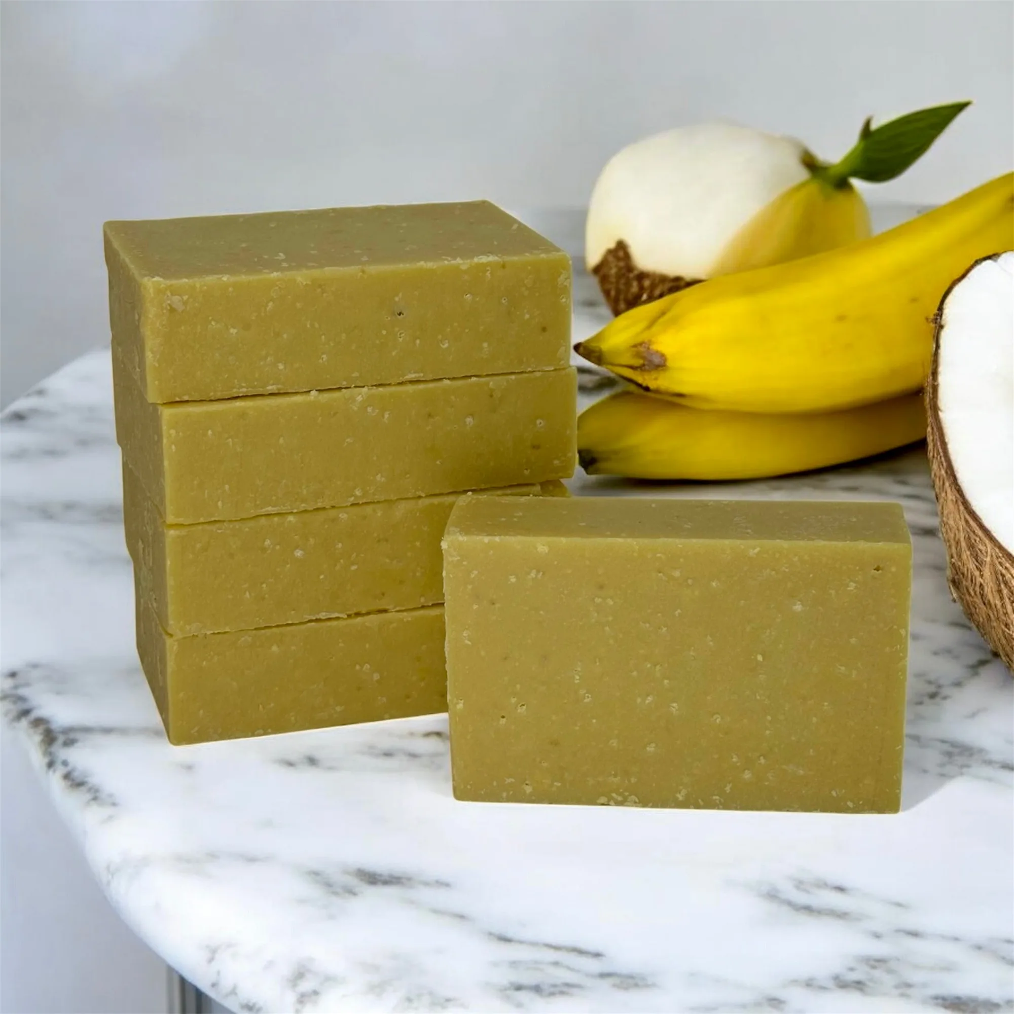 Como usar sabonete esfoliante de banana e coco para esfoliação