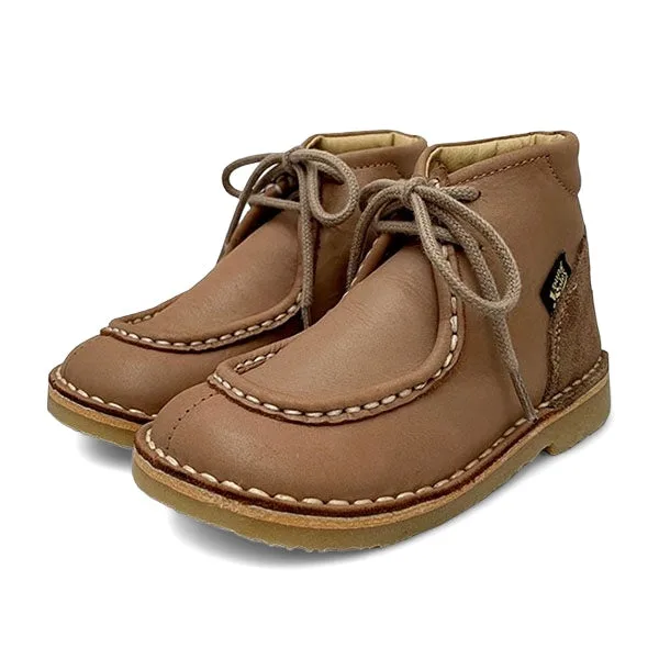 How to Clean Boomer Kids Wallabee Boots