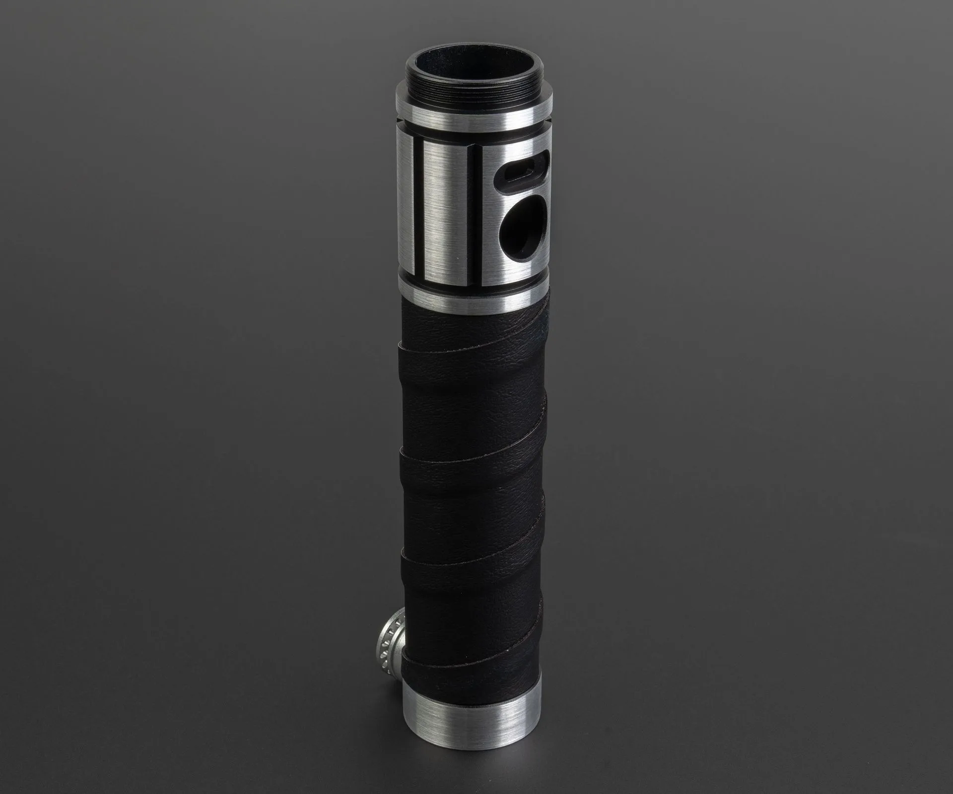 Apprentice Saber Parts vs Components: What to Buy for Your First Custom Build
