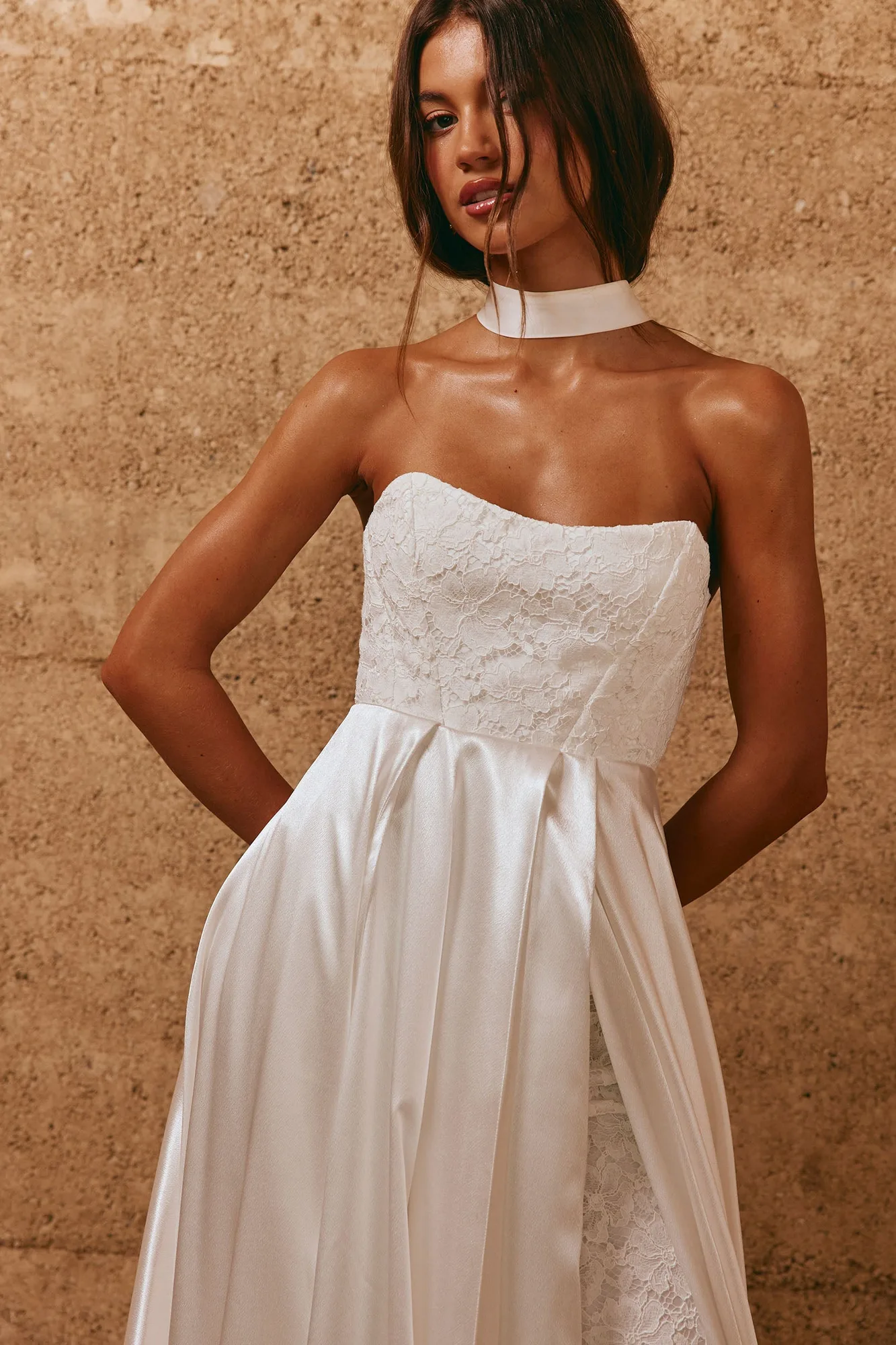Comment assortir une cravate de marié à votre robe