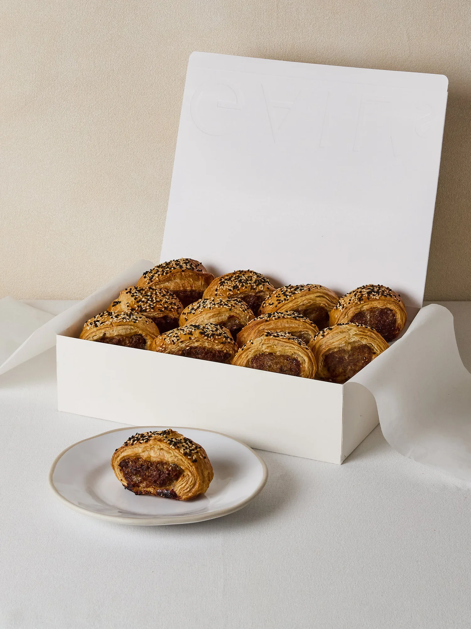 12 Mini Sausage Rolls