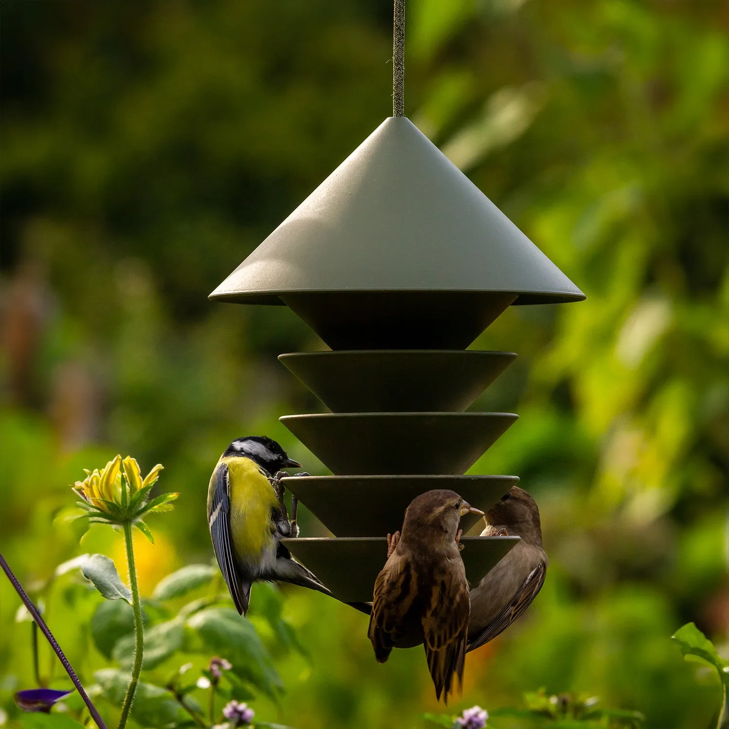 How to Style Garden Statues and Figurines: Creating a Whimsical Outdoor Display