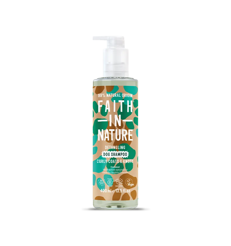 Natürliches Hundeshampoo auswählen – Tipps