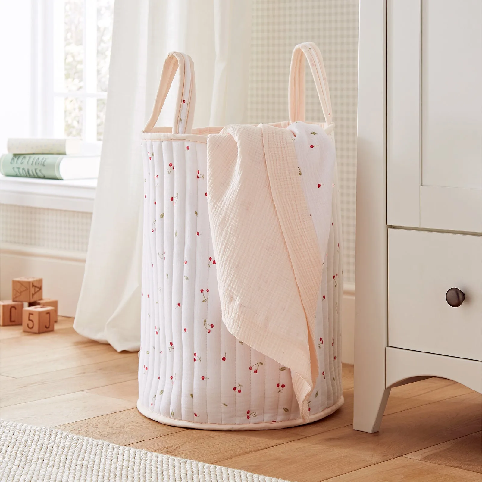 Doona autostoelaccessoires die reizen makkelijker maken