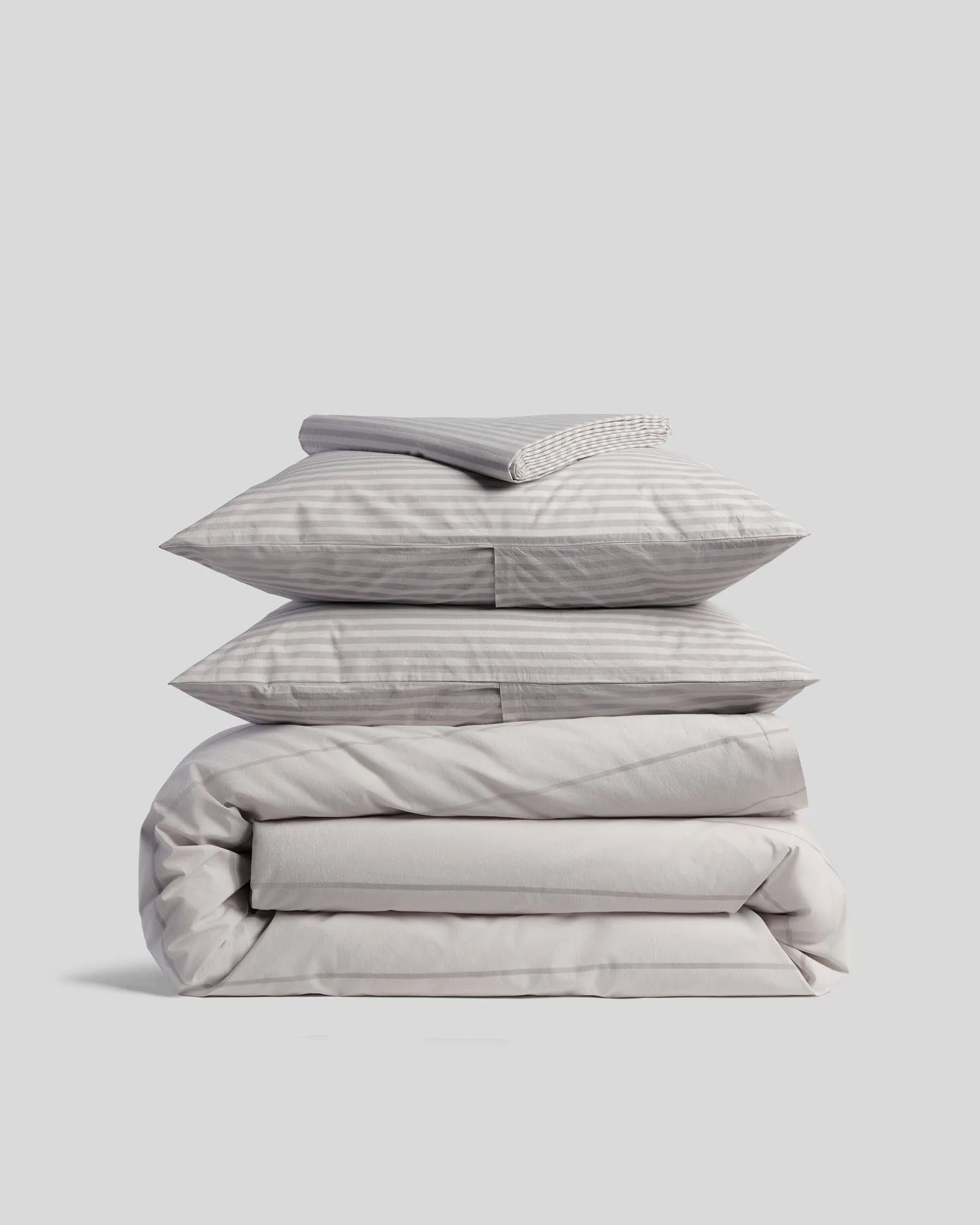 Percale vs. Sateen vs. Linen: The Ultimate Bed Sheet Weave Comparison for Better Sleep