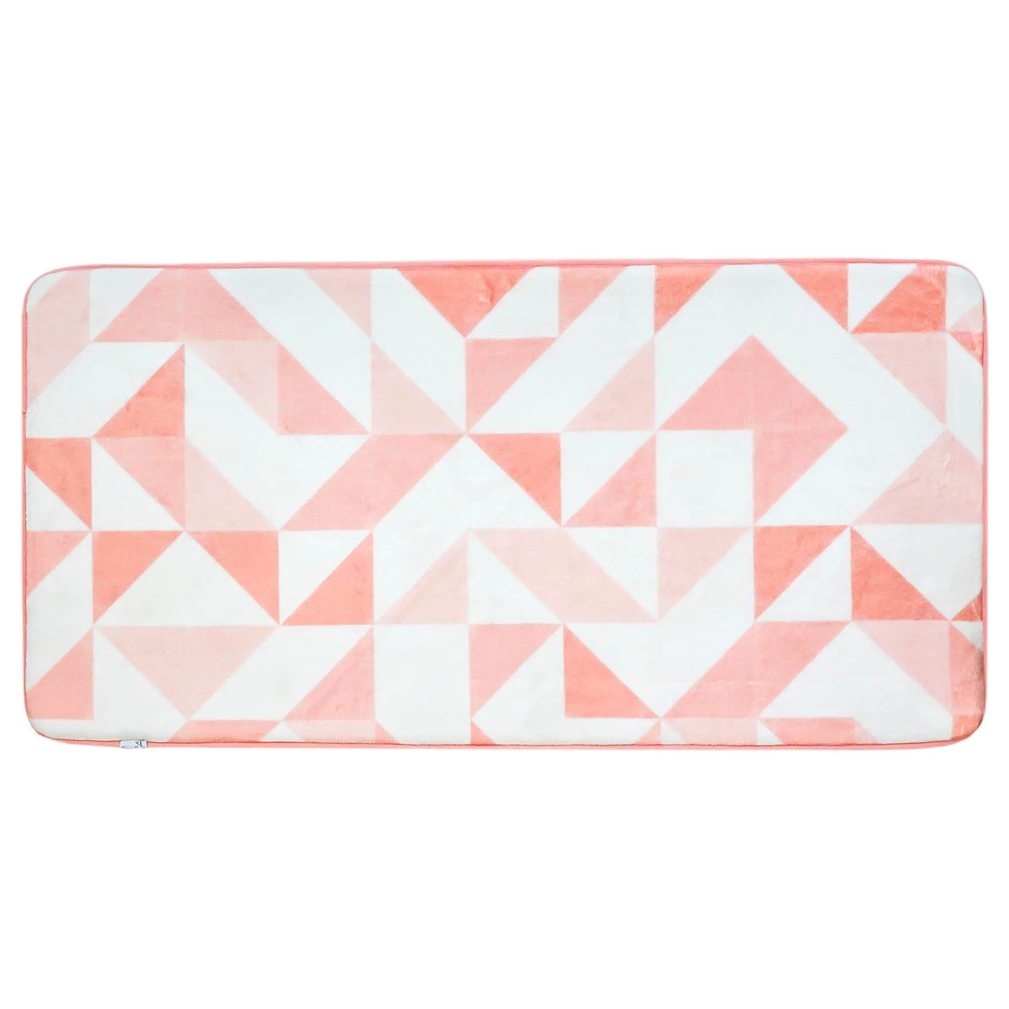 How to Choose a Bath Mat for Baby Bath Time