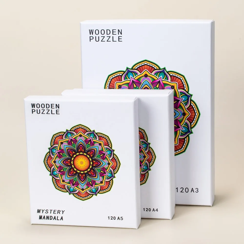 Holz-Mandala-Puzzle entspannt zusammenbauen