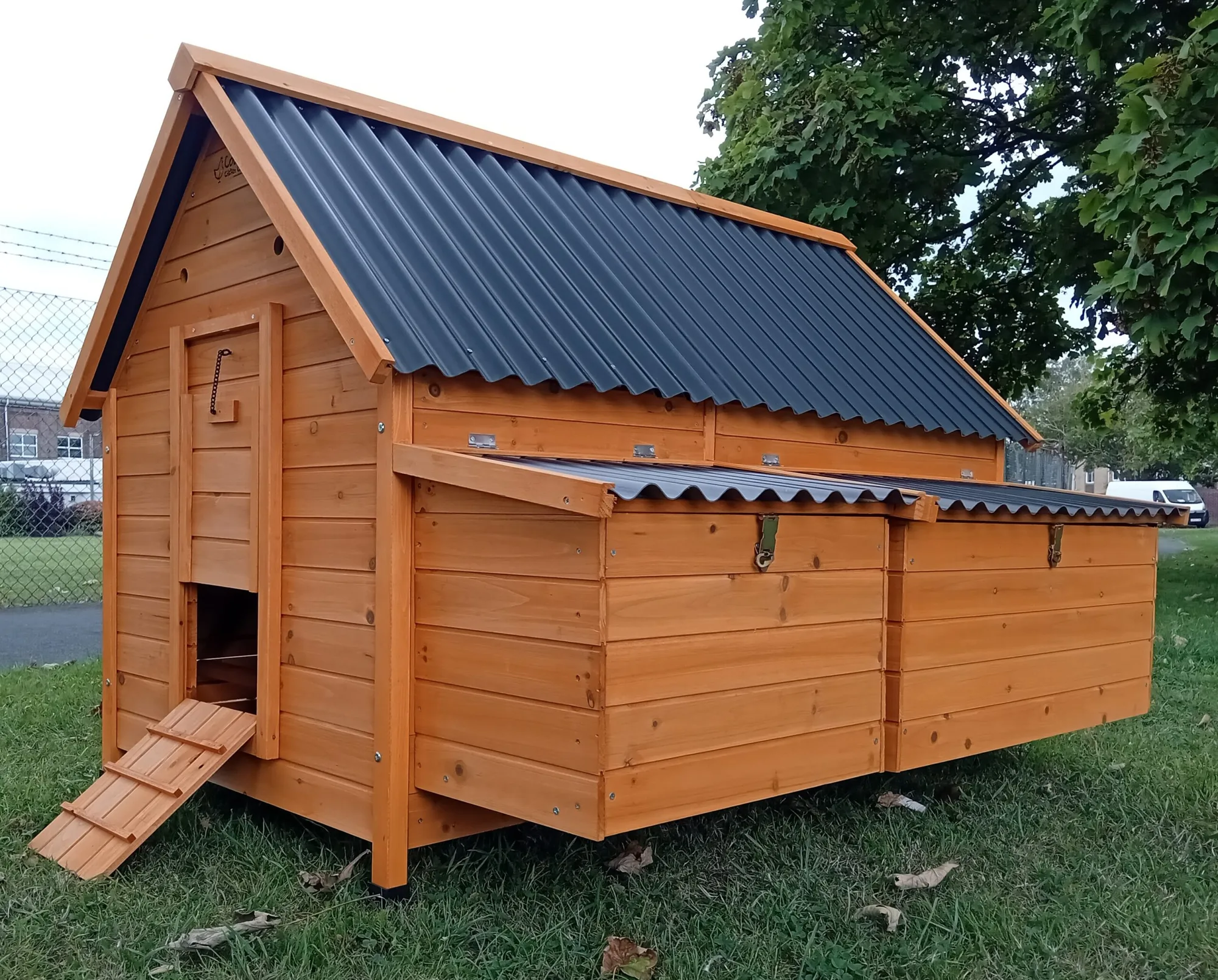 Pollinaio Cocoon Farm House: Esposto vs Nuovo