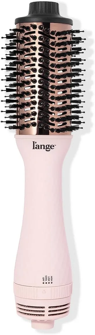 How to Use a Hair Dryer Brush for Straightening