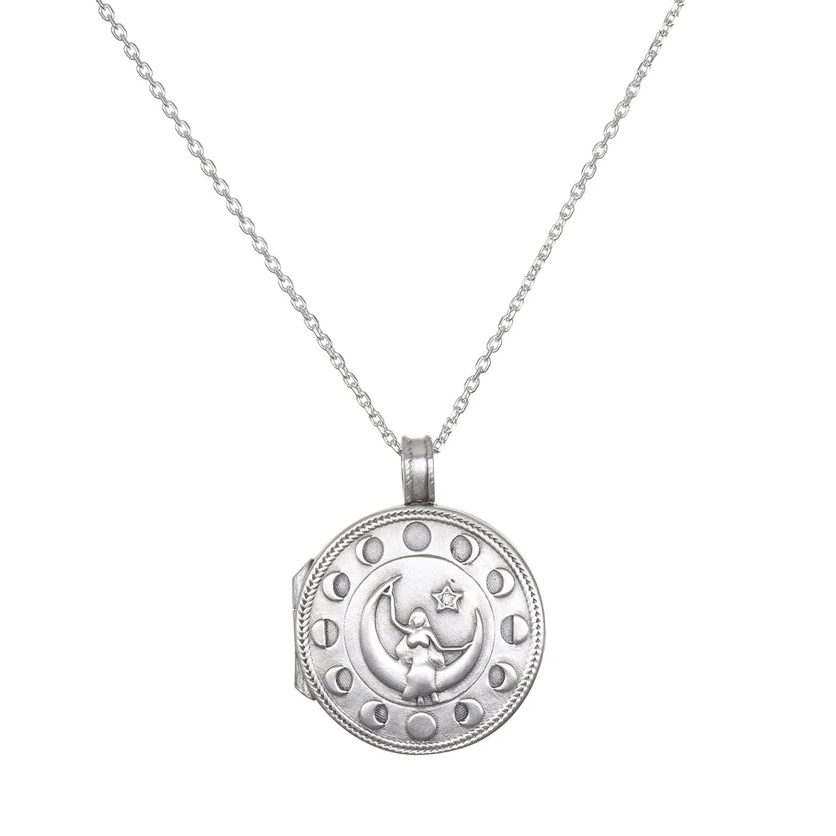 Come indossare una collana con ciondolo d'argento tutti i giorni