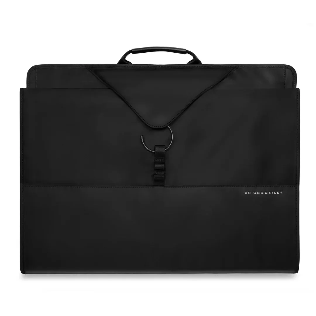 Pack a Garment Sleeve for a Wrinkle-Free Trip