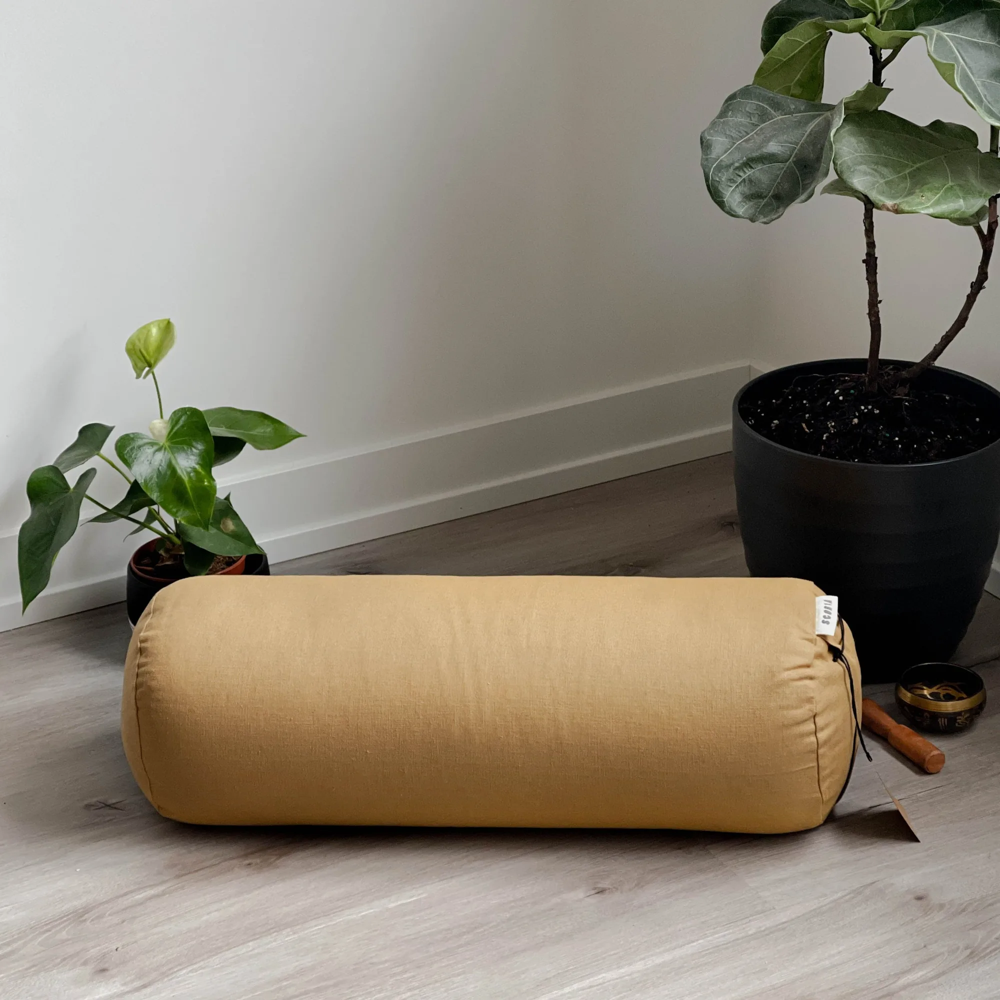 Rundes Yoga-Bolster für Seitenlage-Entspannung