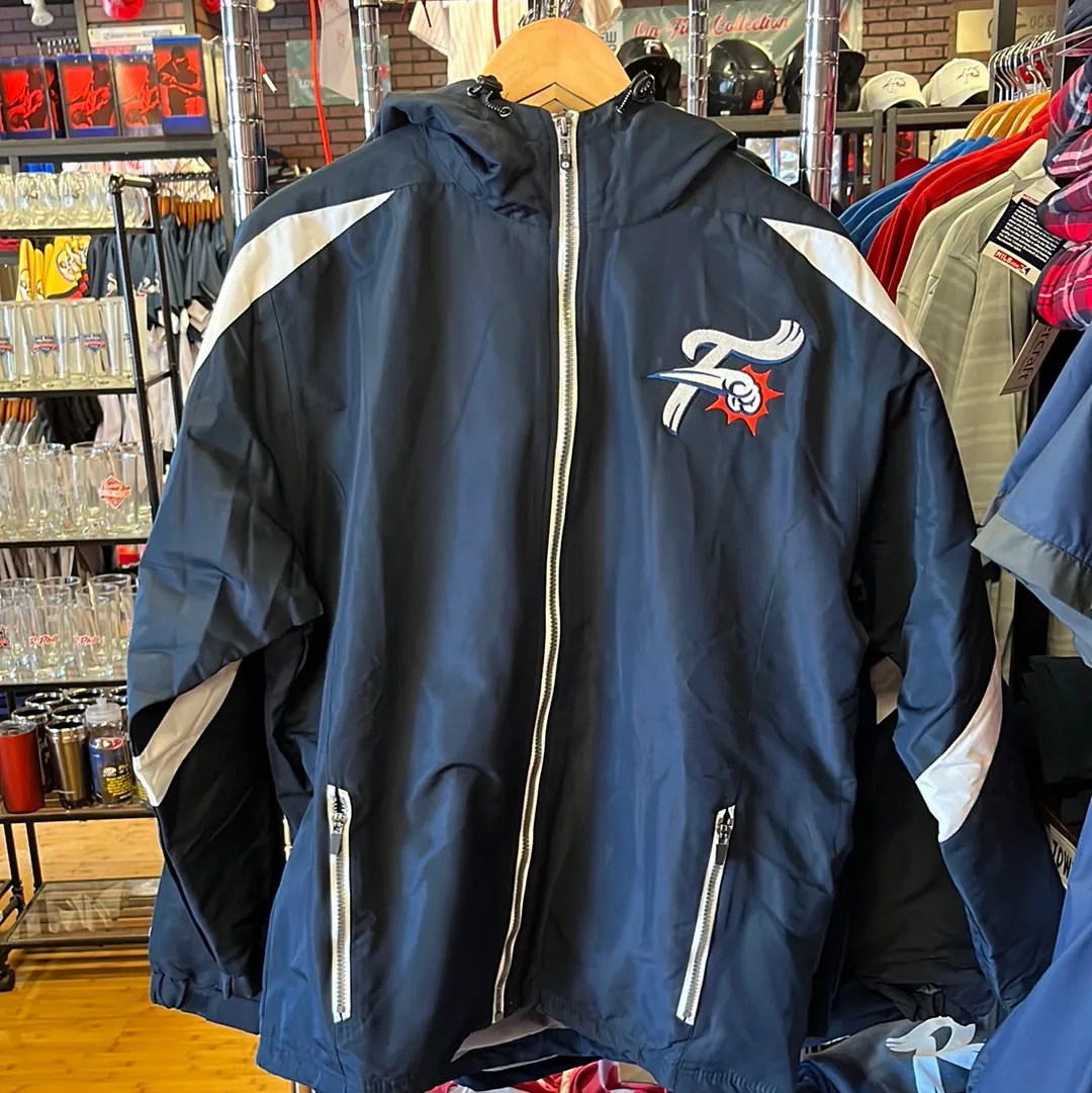 Comment superposer une veste d'équipe Fightin Phils pour les matchs de printemps