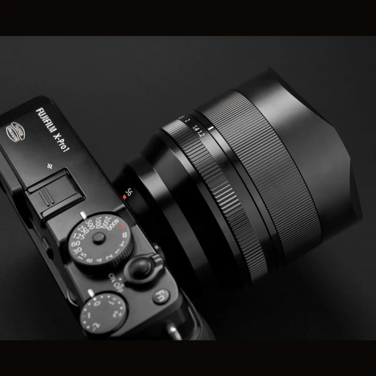 غطاء عدسة مربع لعدسة FujiFilm XF 56mm f1.2 R WR