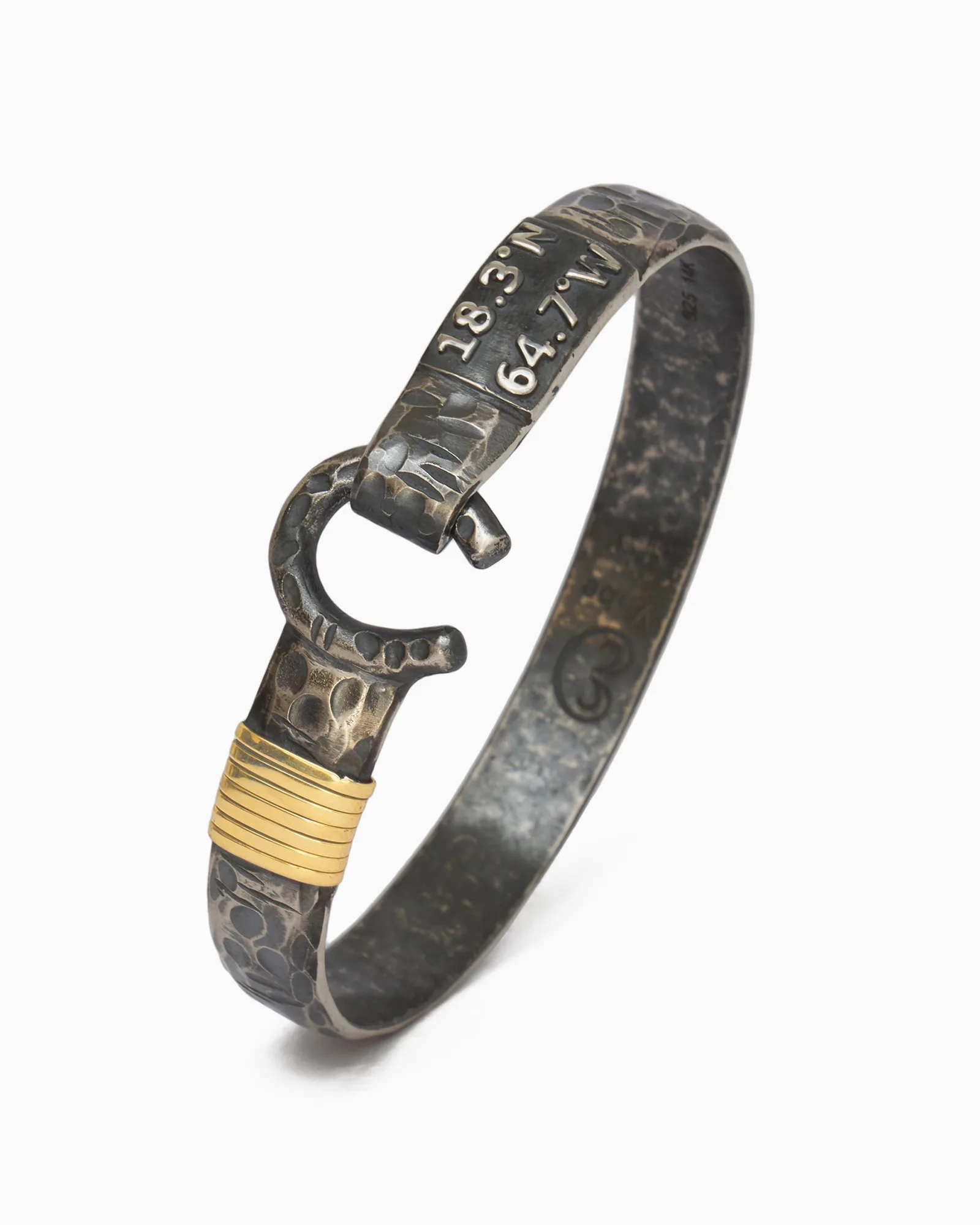 Pulsera de gancho con textura pirata y coordenadas de St. John, 10mm