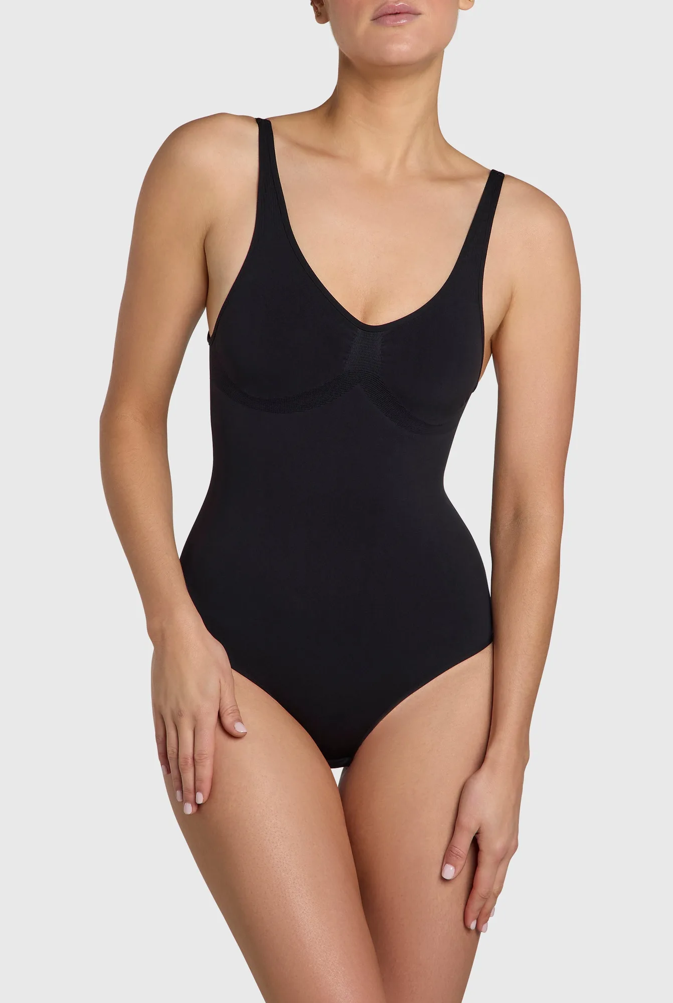Contour Seamless Bodysuit Black