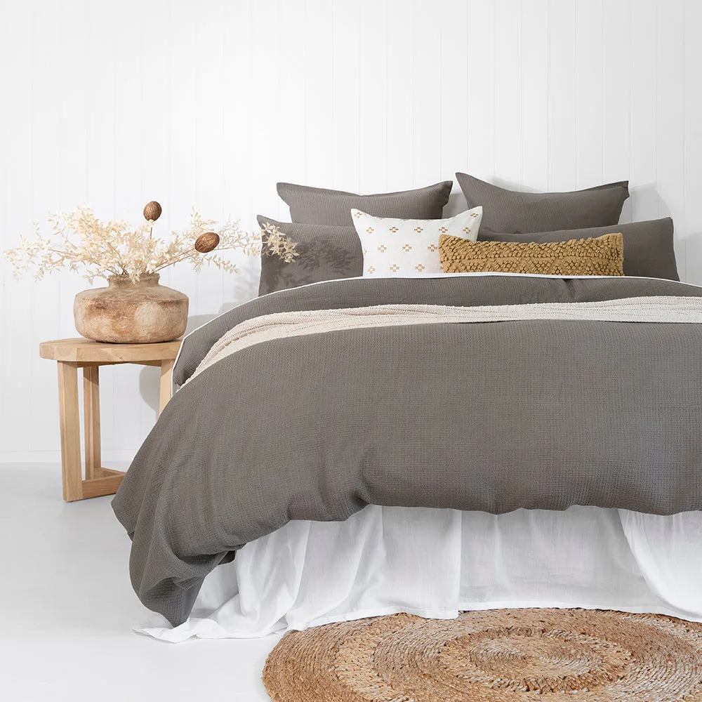 How to Choose the Right Pillowcases for Your Skin Type: A Complete Buying Guide