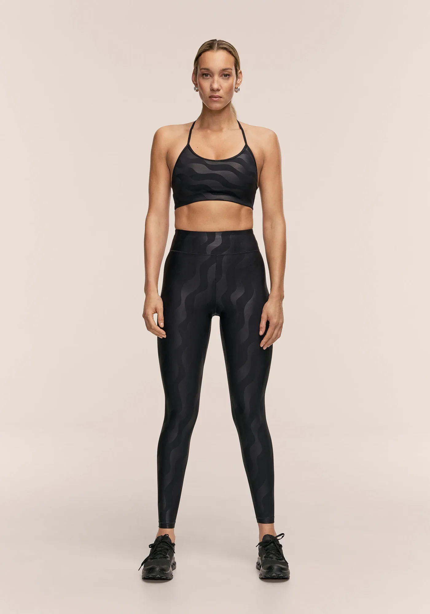 Running Tights Compared: Performance vs Heat Printed High Waist