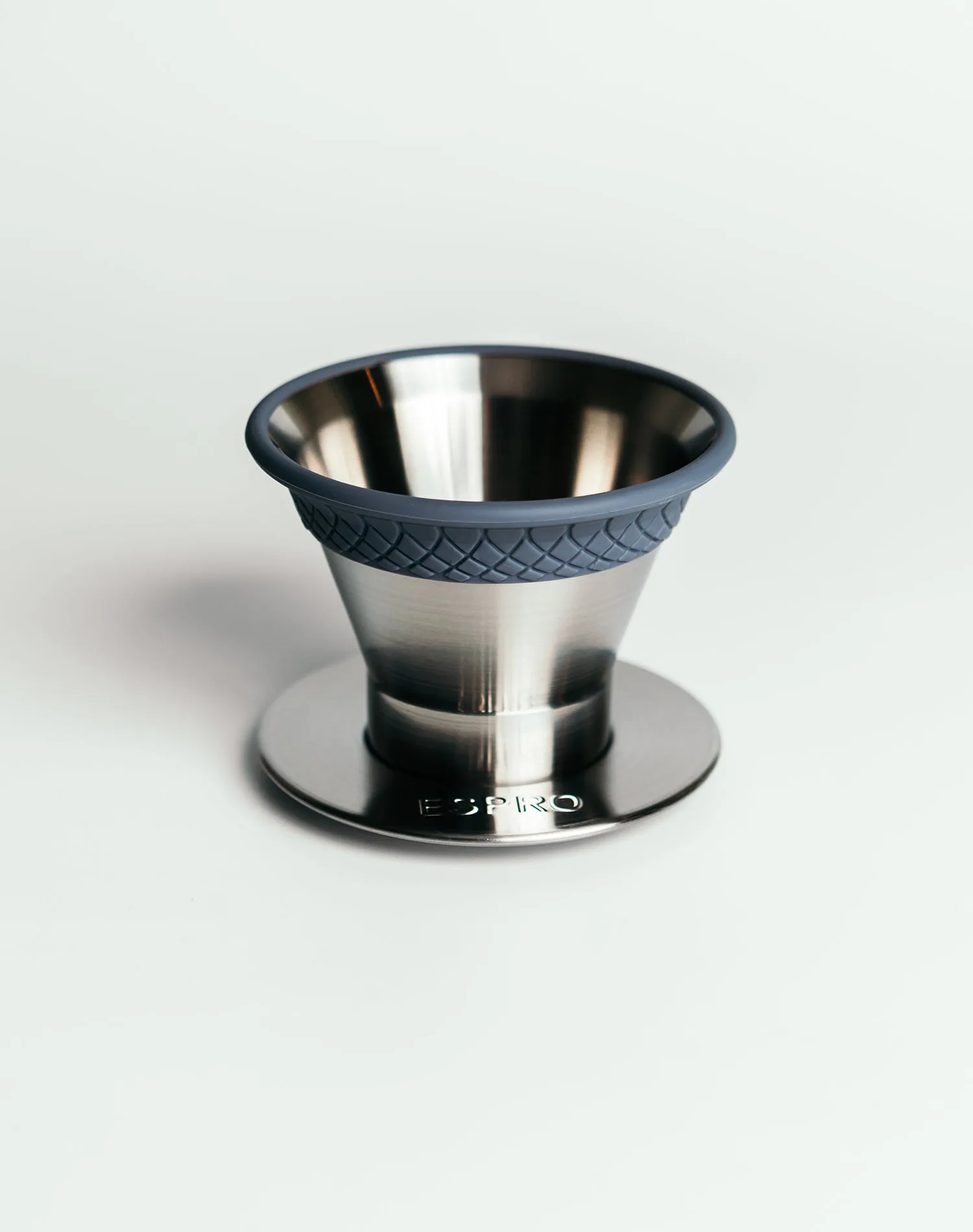 How to Froth Milk Like a Pro Barista: Tips for Perfect Microfoam at Home