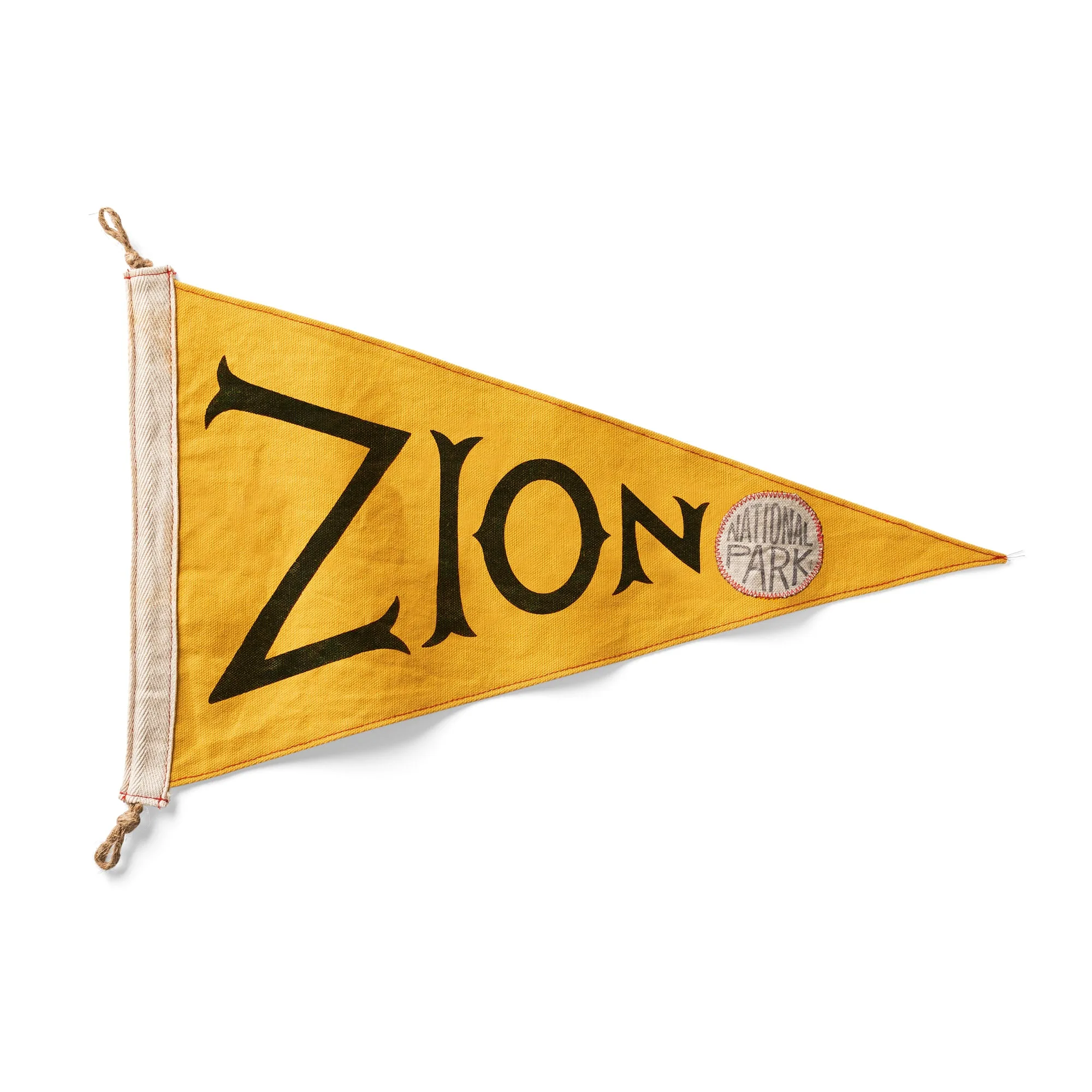 Cómo exhibir la bandera de Zion en interiores y exteriores