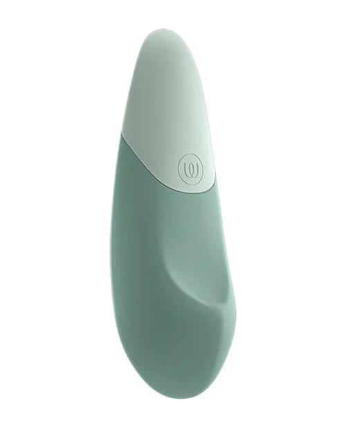 Bullet Vibrators vs. Silent Stimulators: Which Clit Toy Wins?