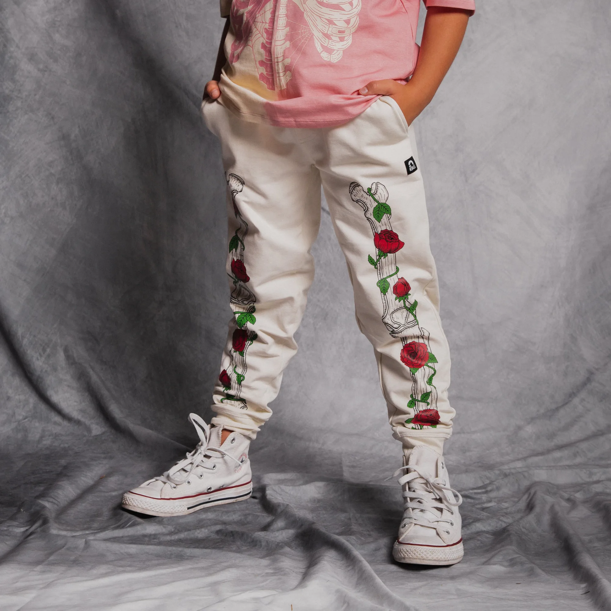 Comment laver et entretenir les joggers filles pour les garder doux