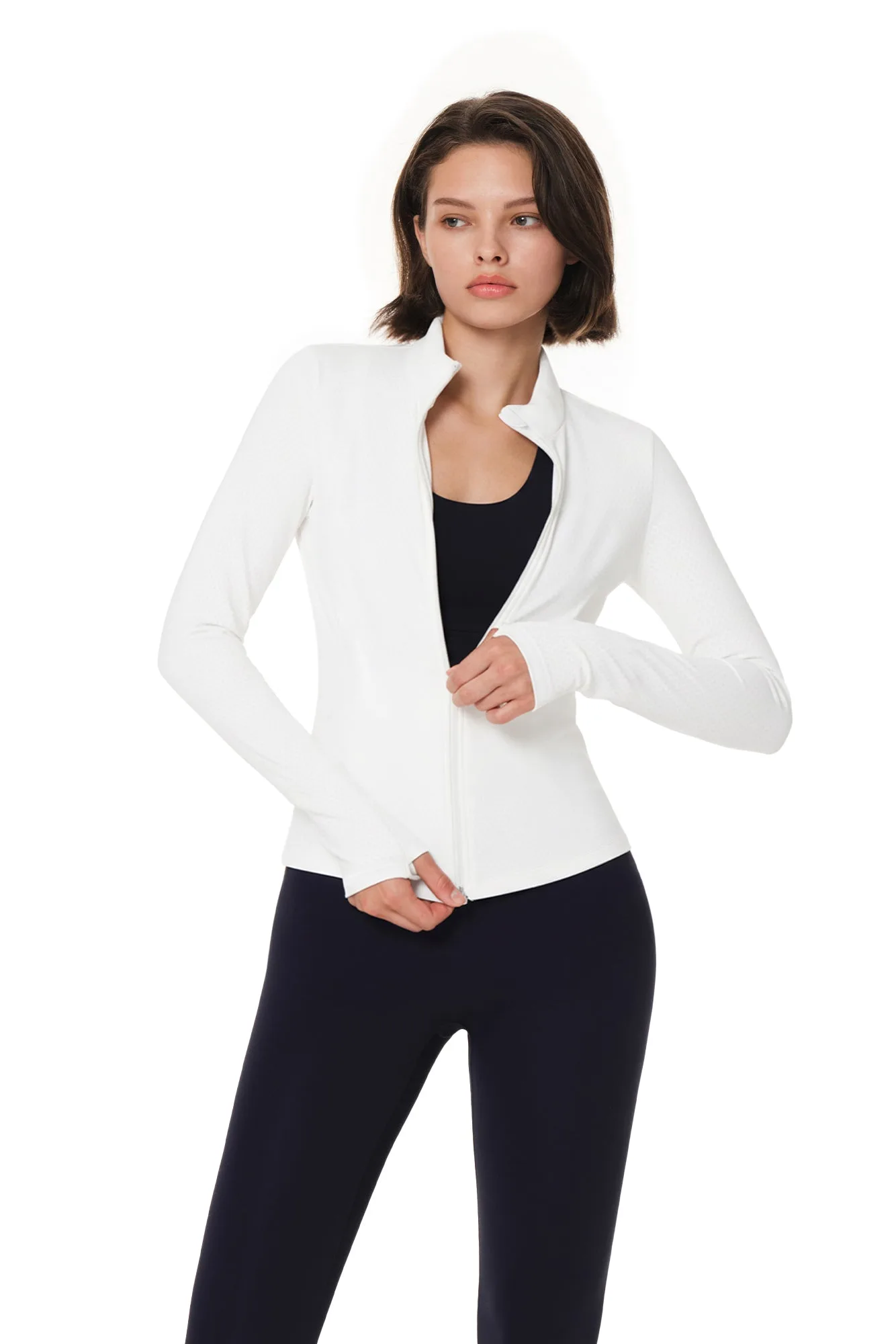 Performance Mesh Jacket vs Full-Zip Hoodie for Layering