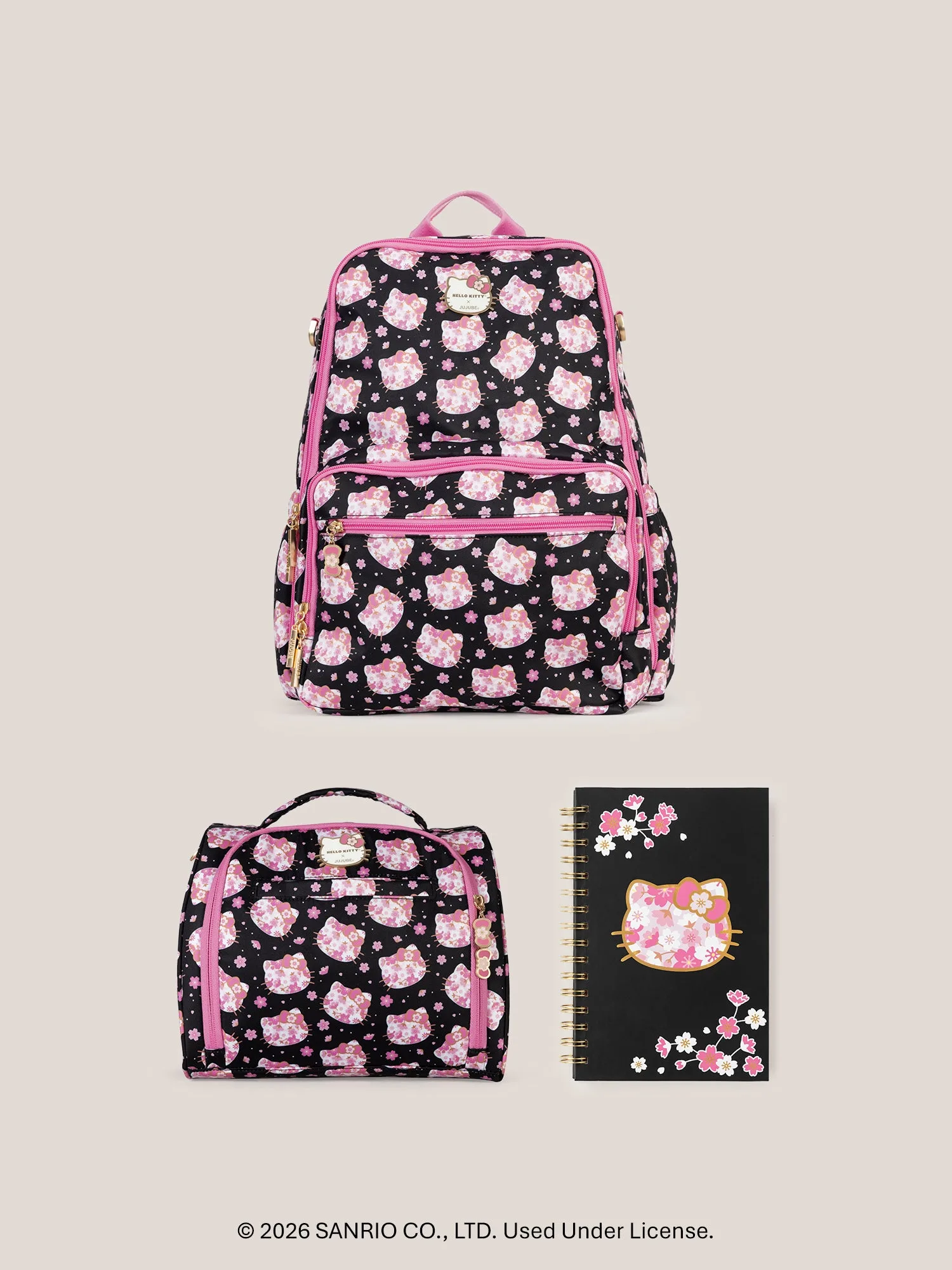 Hello Kitty 櫻花尿布包內容大公開